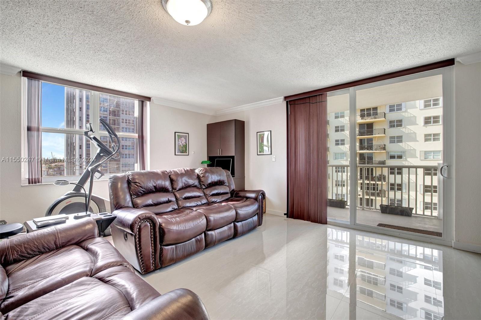 CAMBRIDGE TOWERS CONDO - Residential