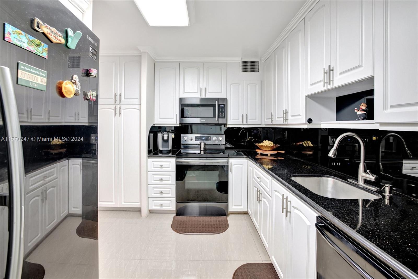 1601 S Ocean Dr 501