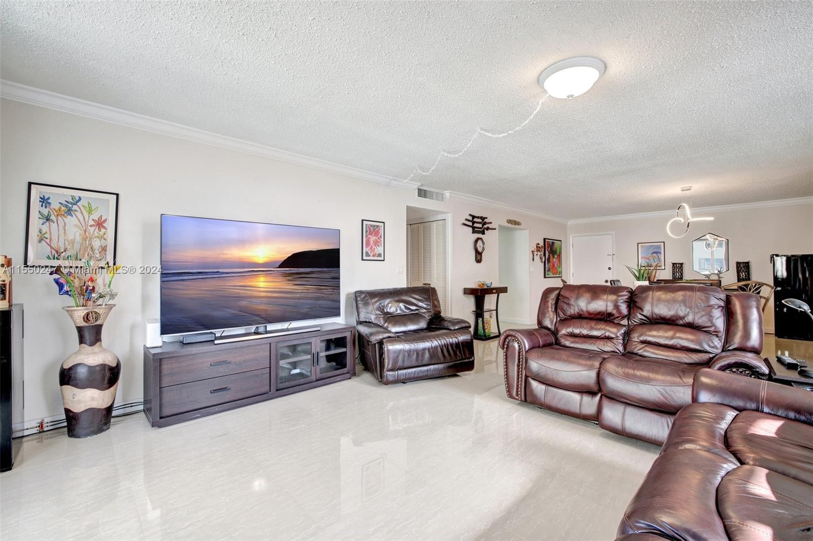 CAMBRIDGE TOWERS CONDO - Residential