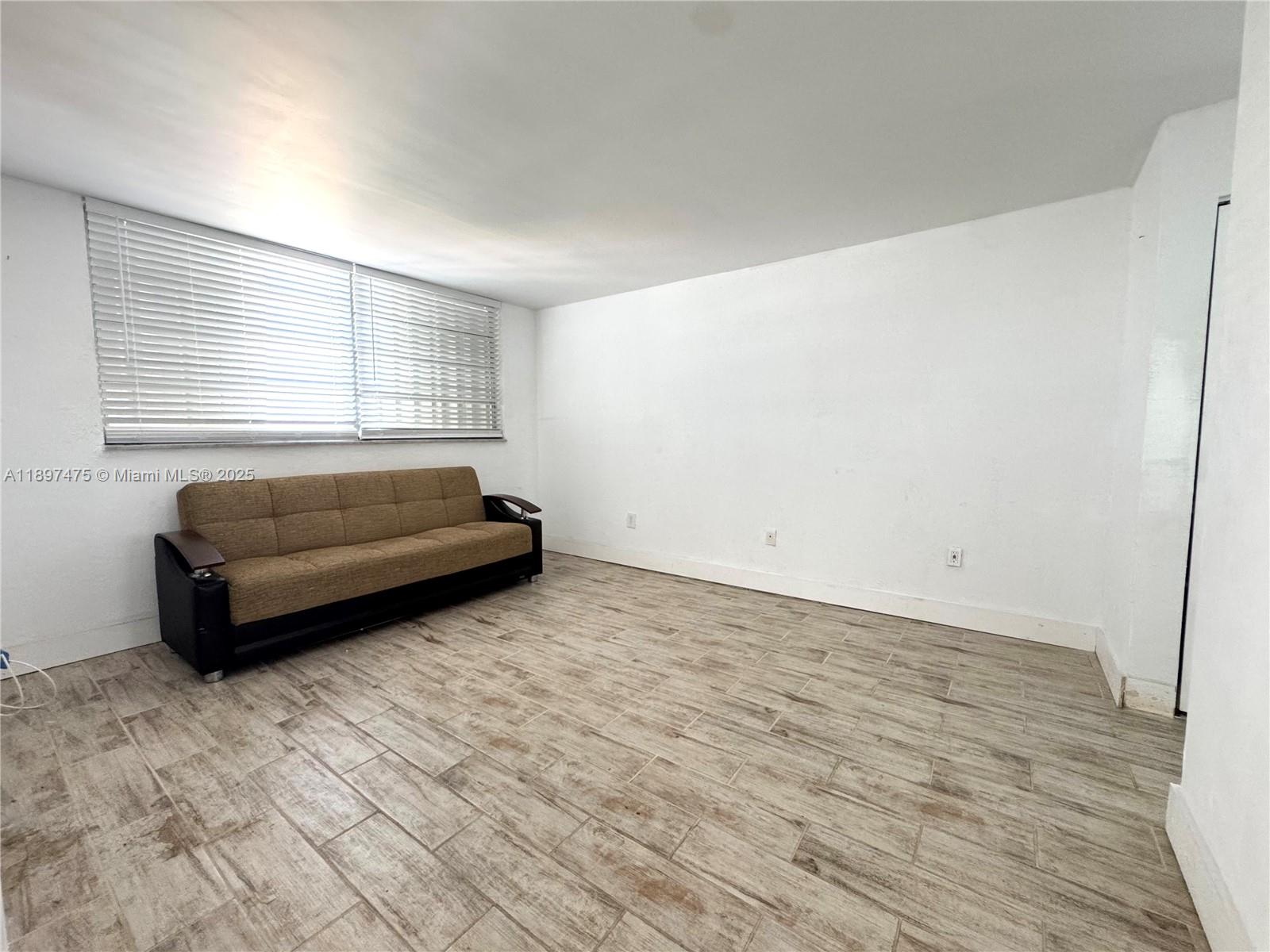 BYRON GARDENS CONDO - Residential Lease