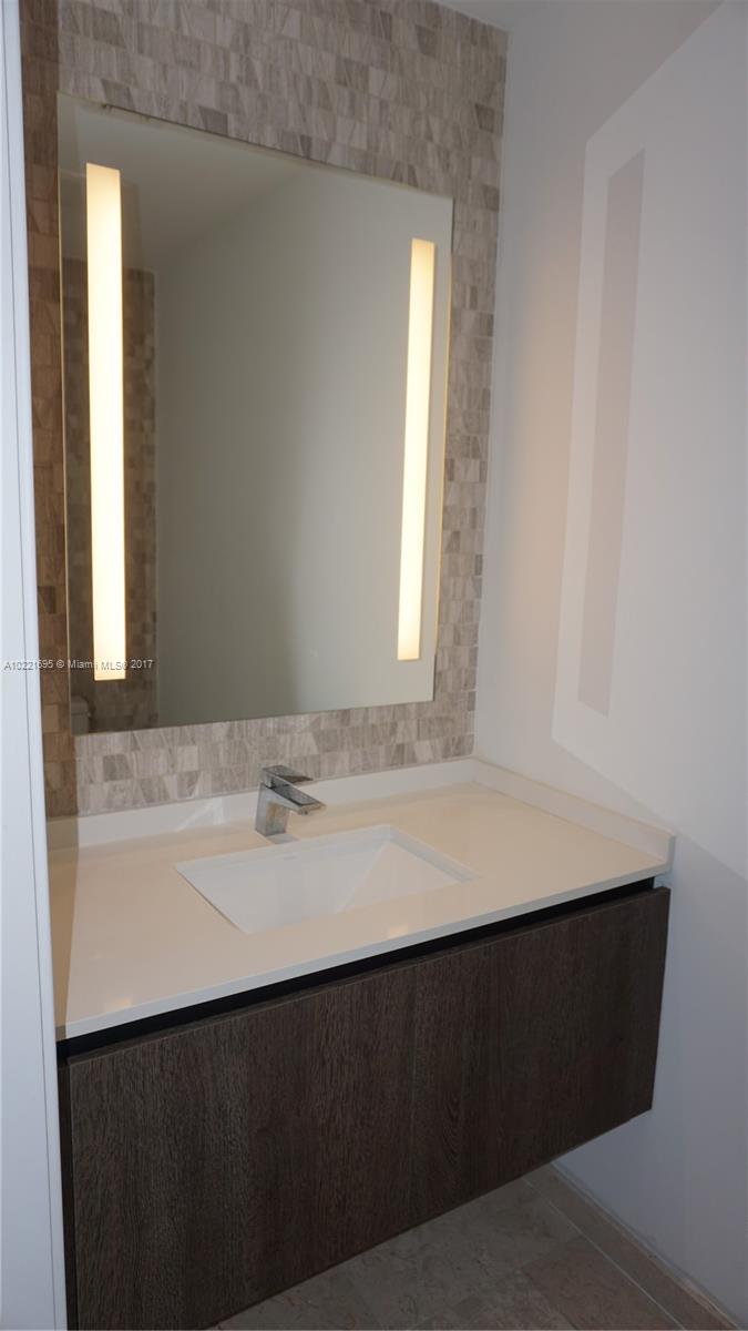 Reach Condo - Residential Lease