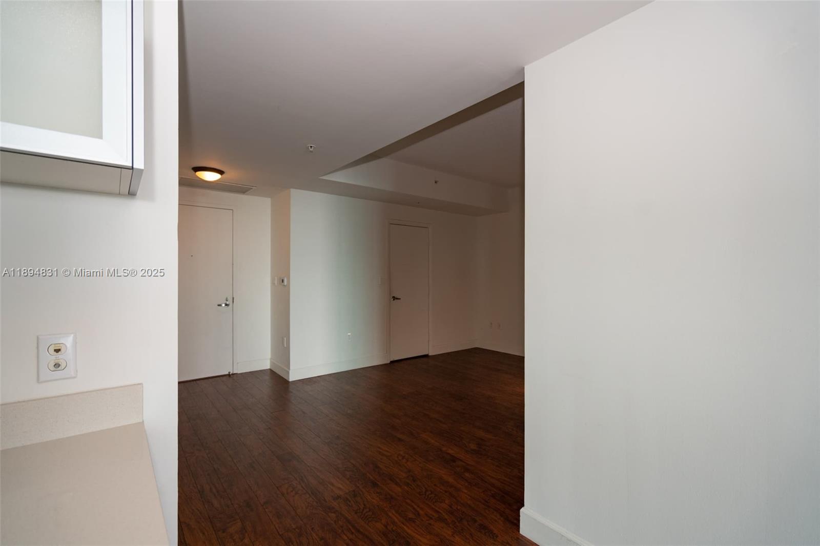 QUANTUM ON THE BAY CONDO - Residential Lease