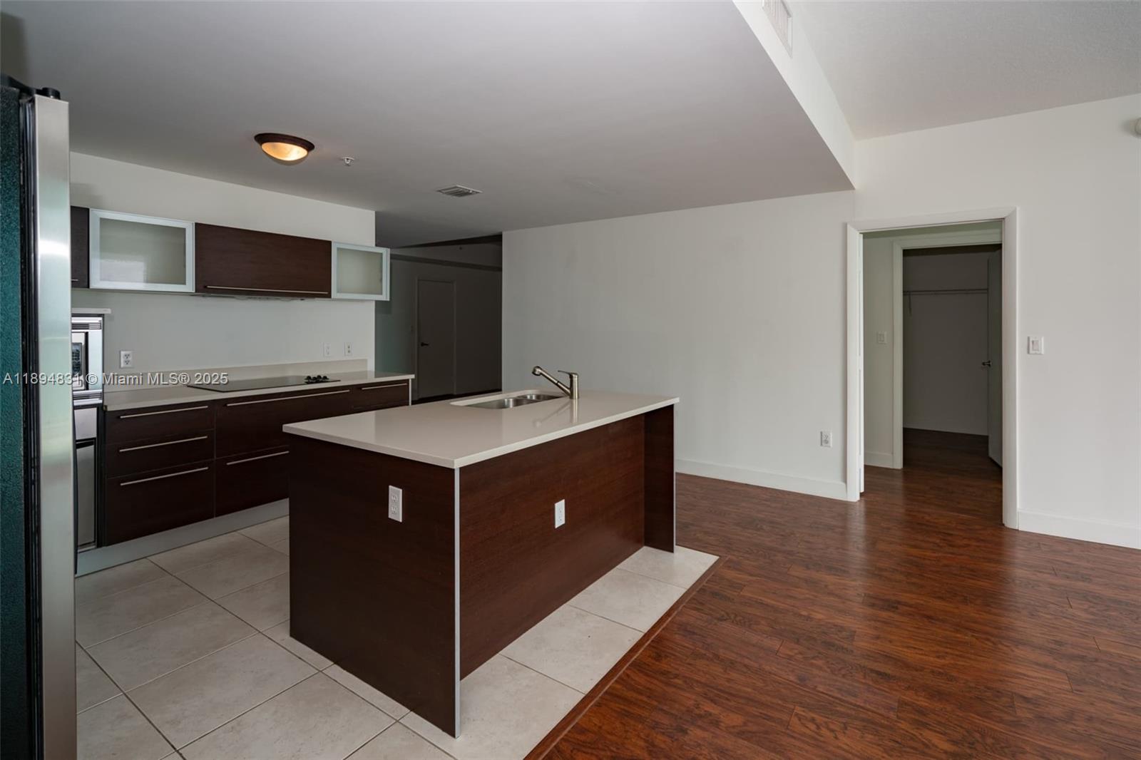 QUANTUM ON THE BAY CONDO - Residential Lease