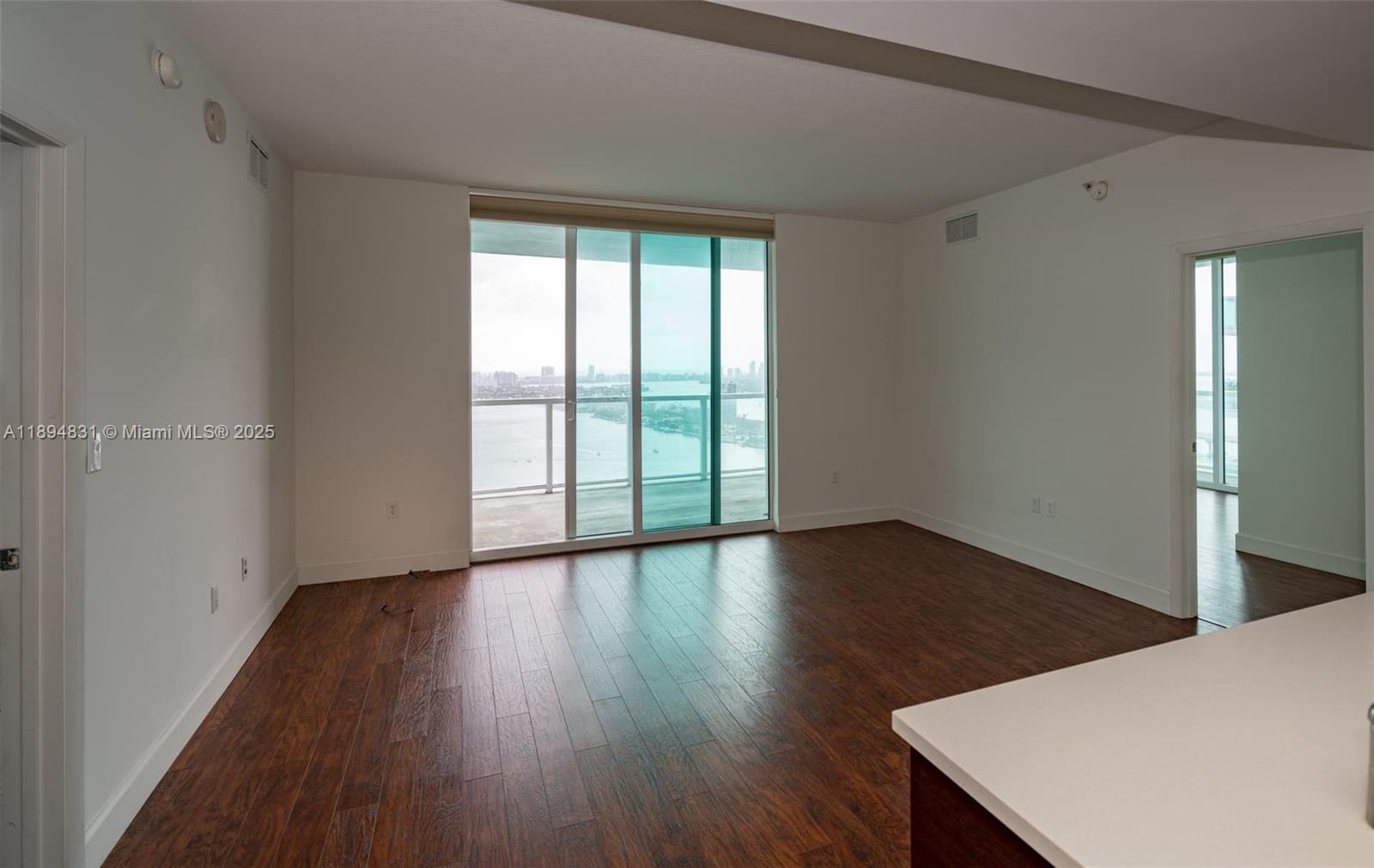 QUANTUM ON THE BAY CONDO - Residential Lease