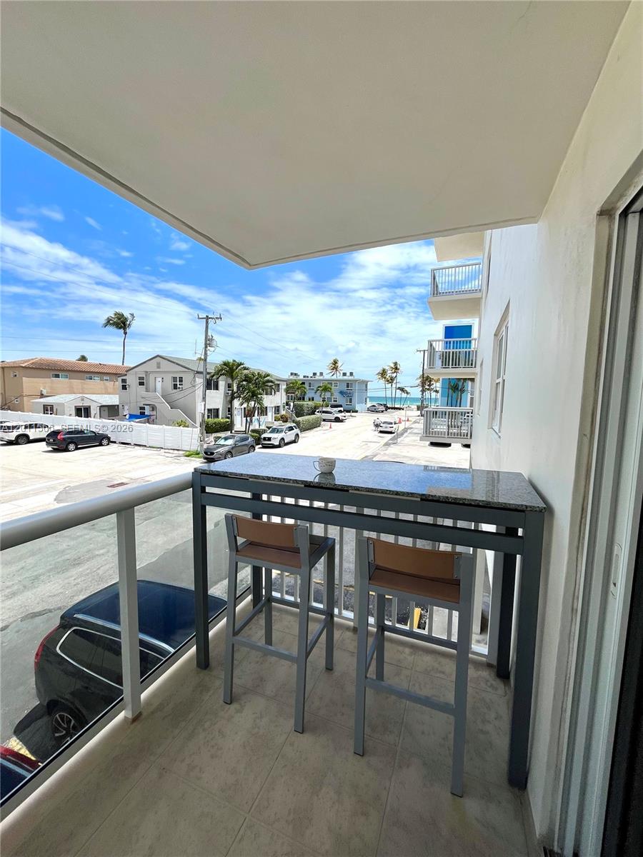 HYDE PARK TOWERS CONDO - Residential