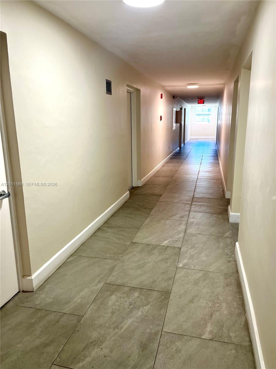 HYDE PARK TOWERS CONDO - Residential