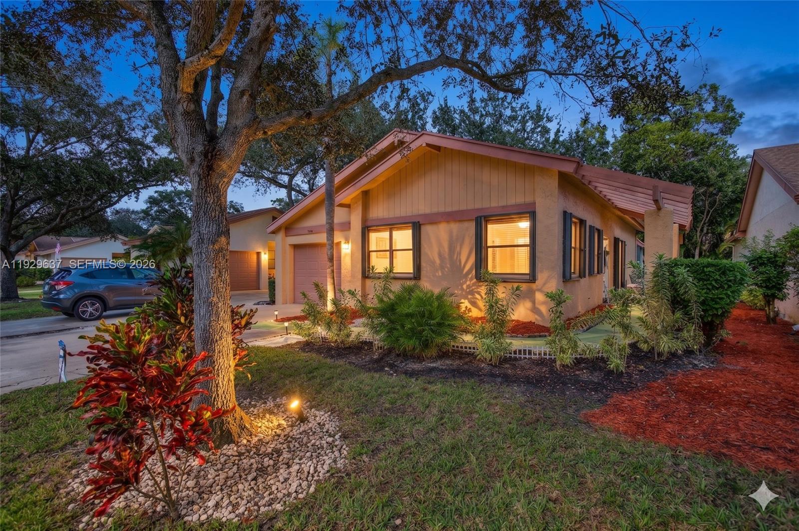 4409 Cordia Cir