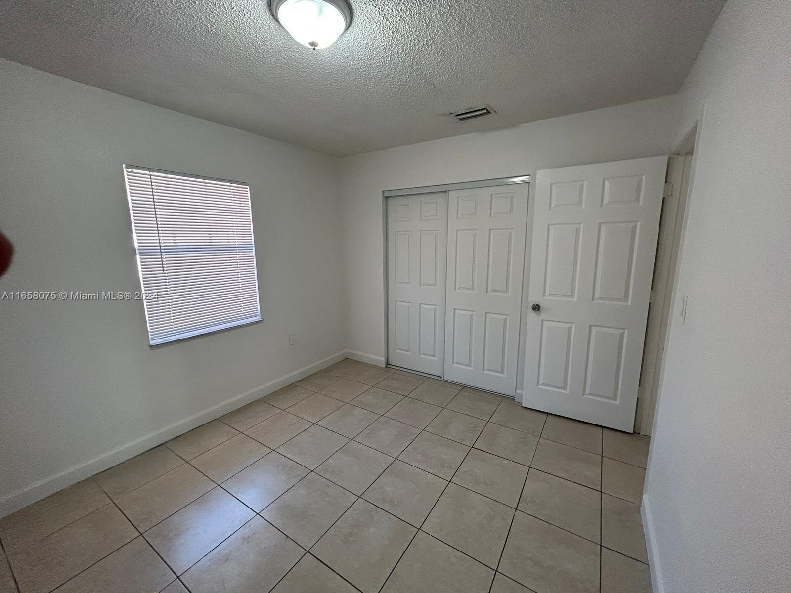 POMPANO TERRACE - Residential Lease