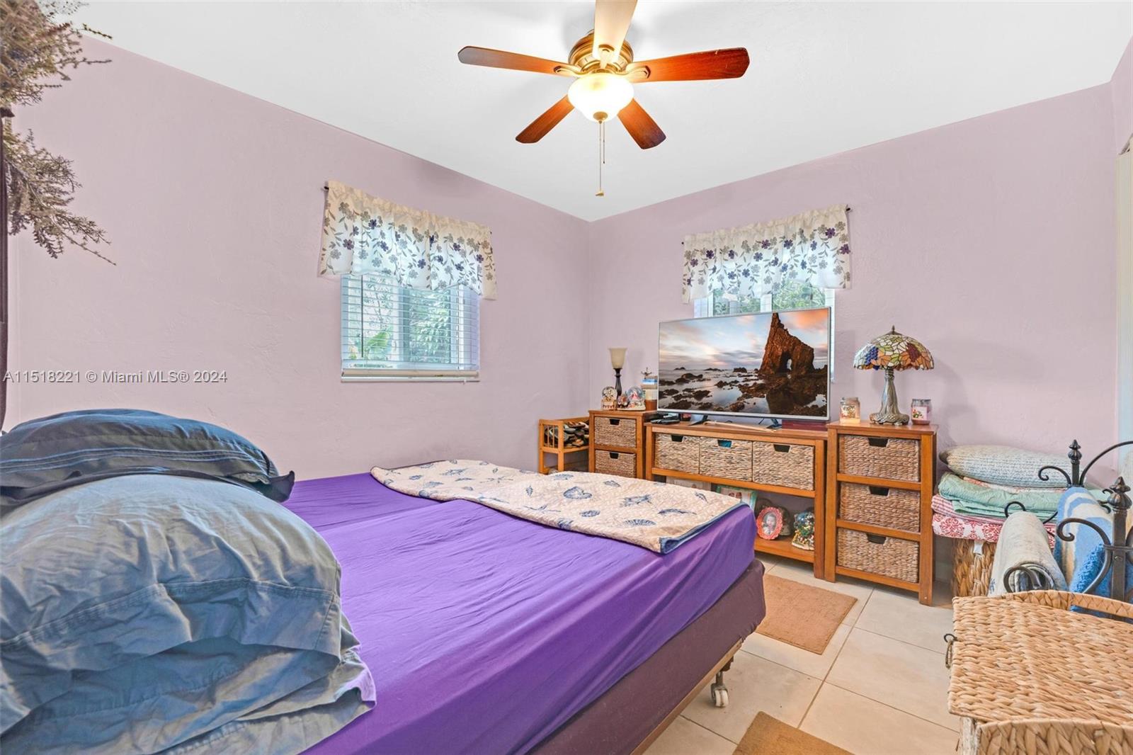 COLLIER MANOR 3RD ADD - Residential