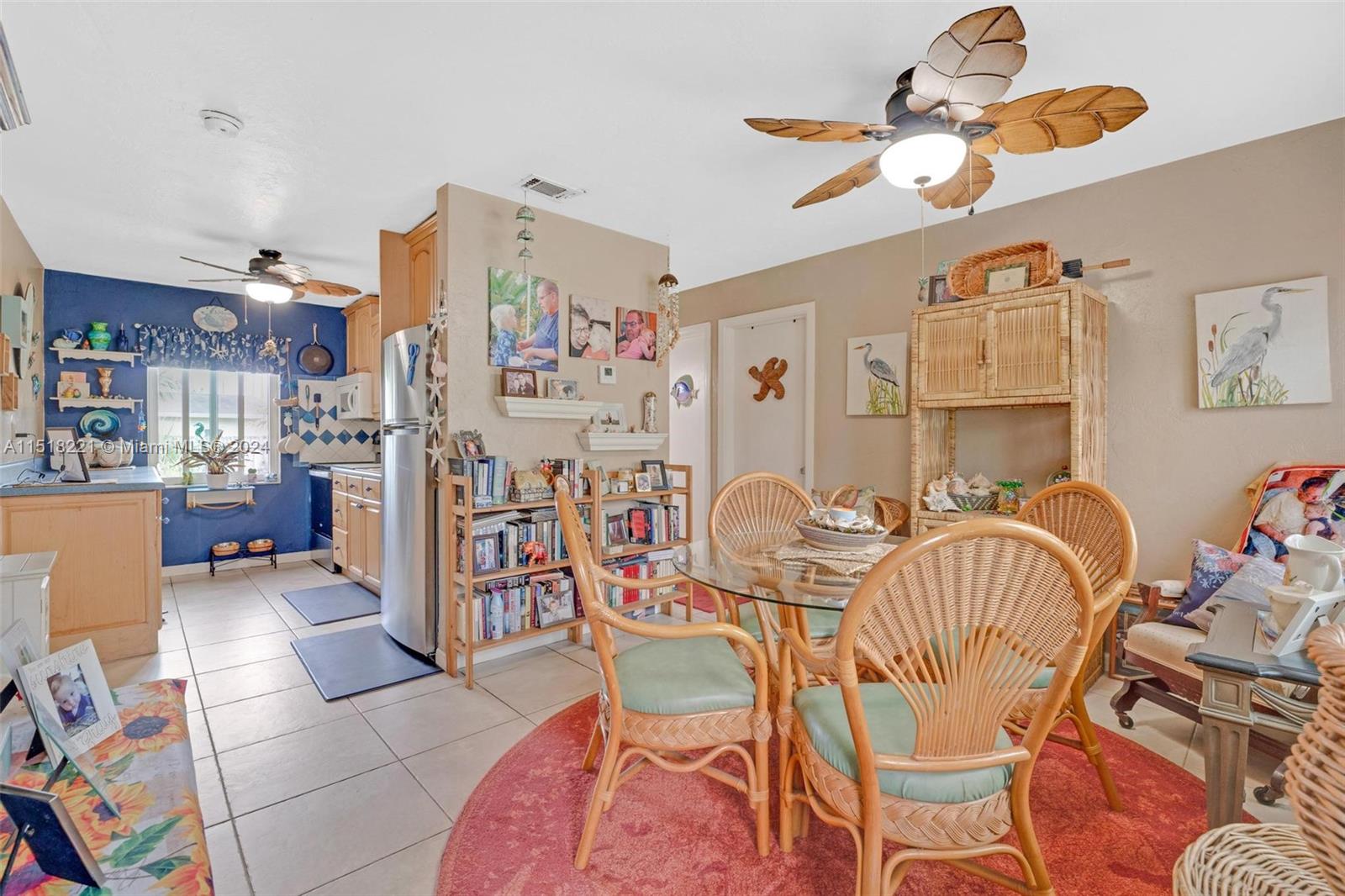 COLLIER MANOR 3RD ADD - Residential