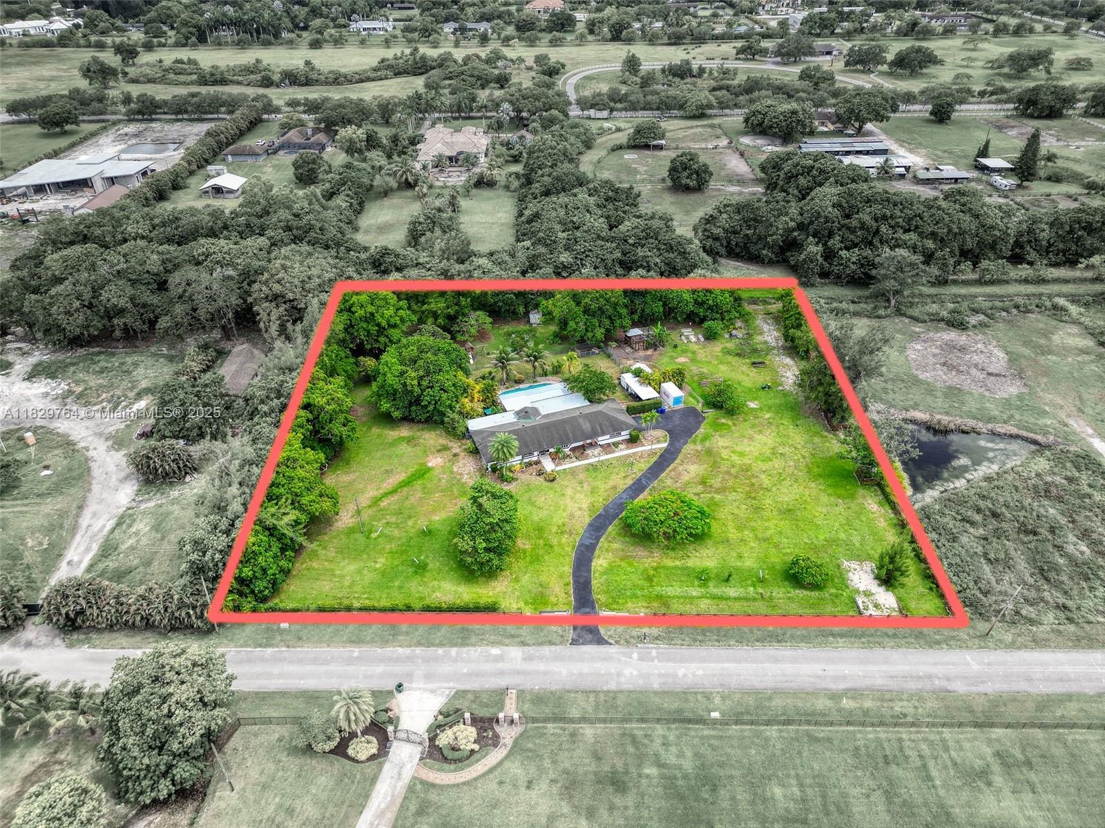 , Southwest Ranches, FL, 33331/$1,849,000 2 322930983