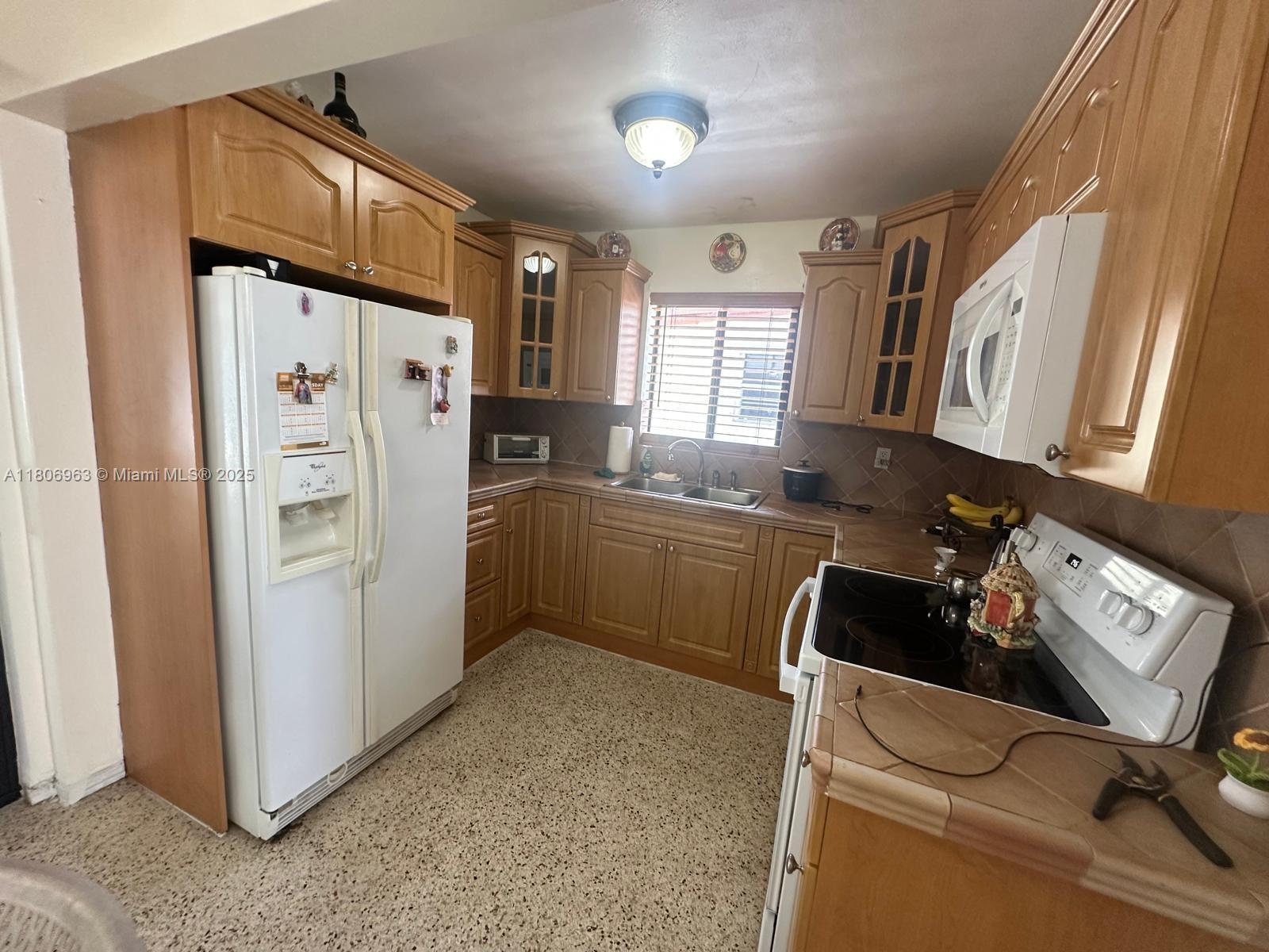 OPA LOCKA PL NO 3 - Residential