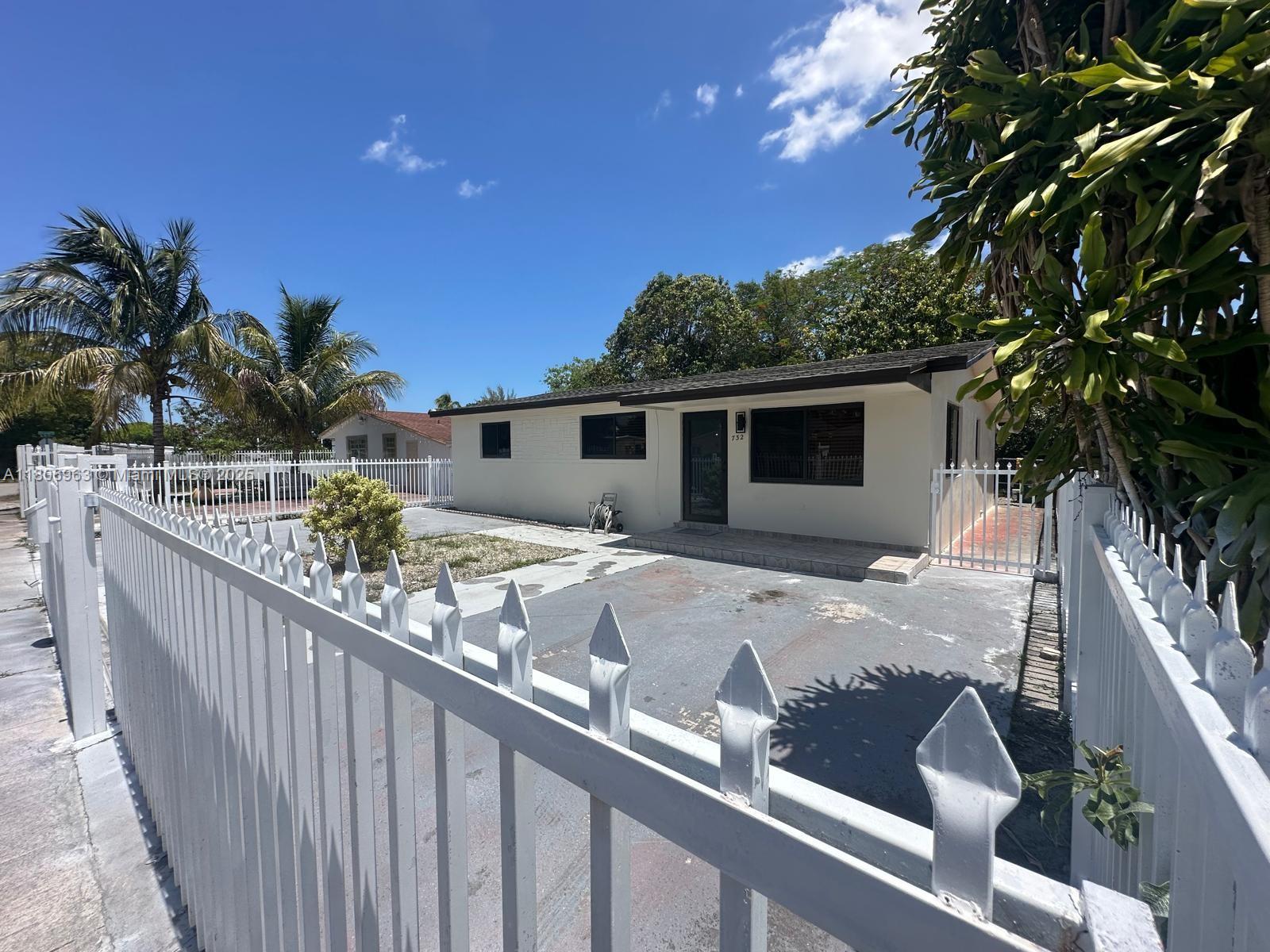 OPA LOCKA PL NO 3 - Residential