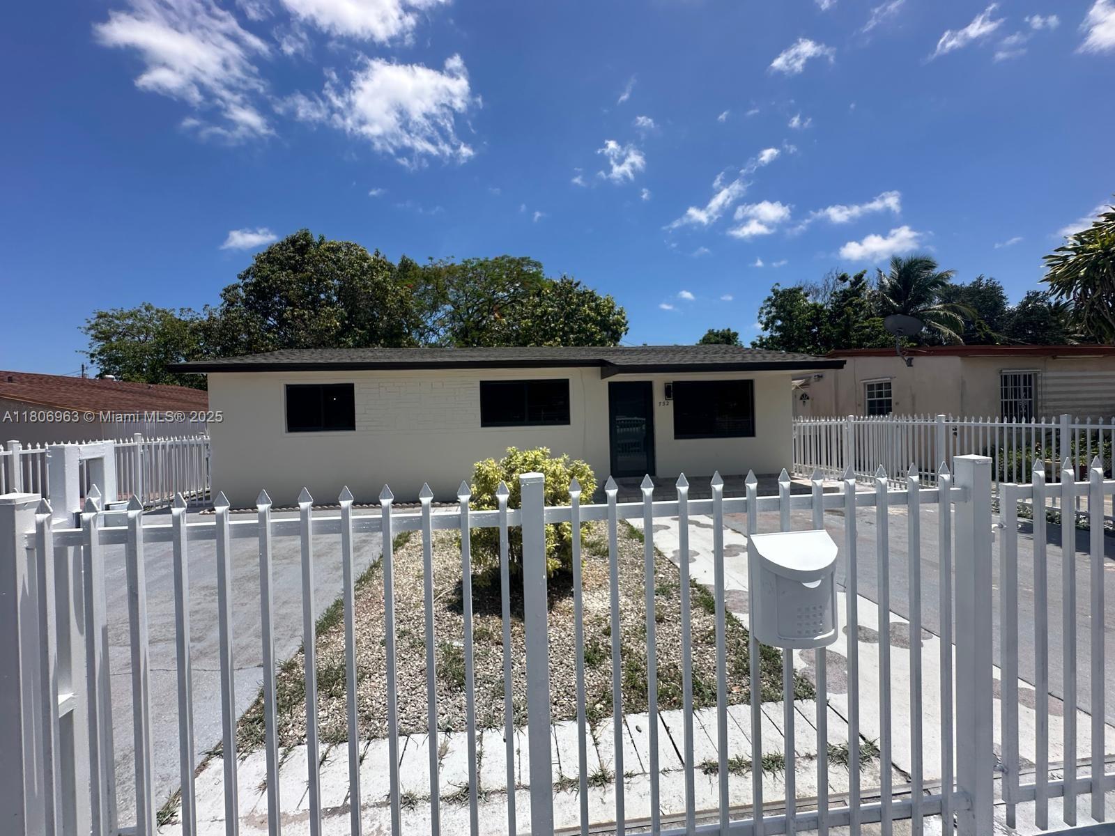 OPA LOCKA PL NO 3 - Residential