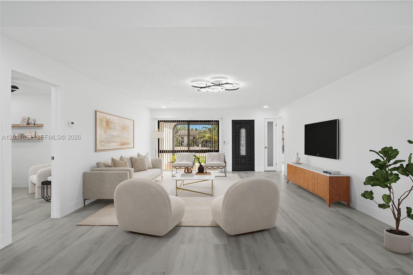 SUNRISE GOLF VILLAGE SEC - Residential