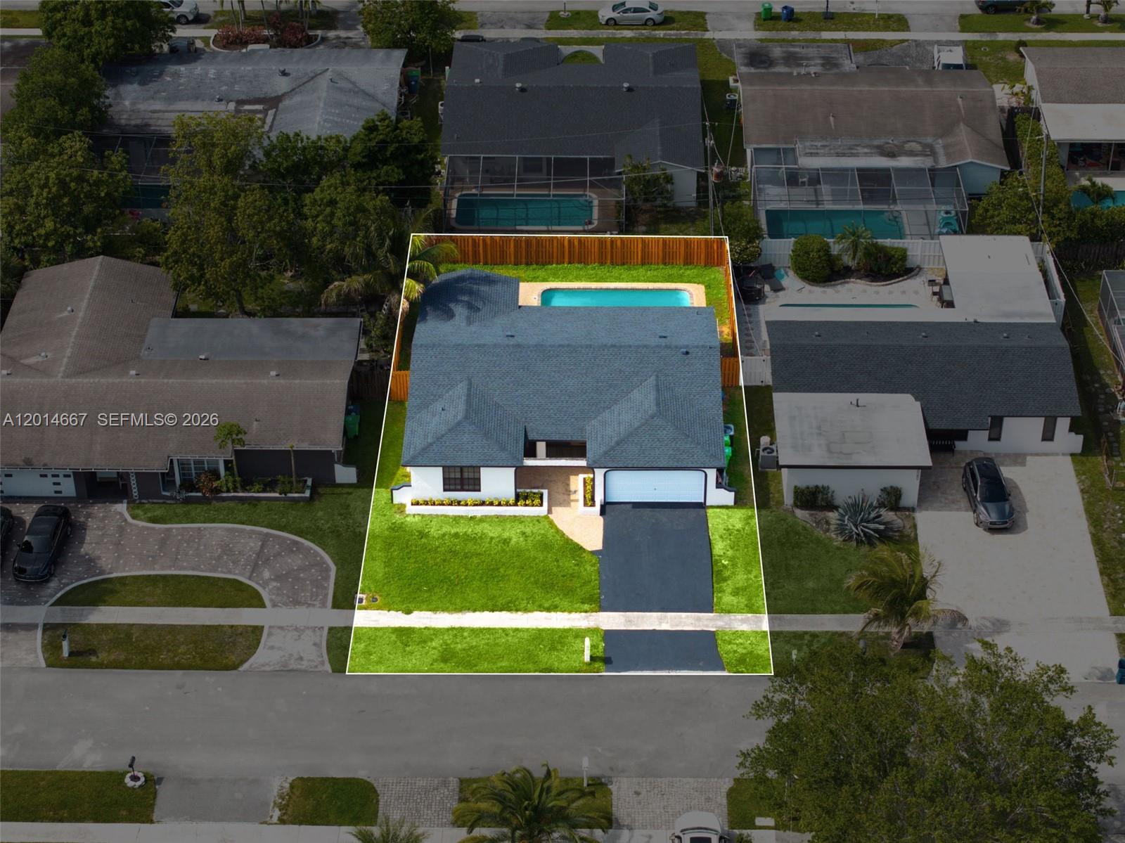 SUNRISE GOLF VILLAGE SEC - Residential