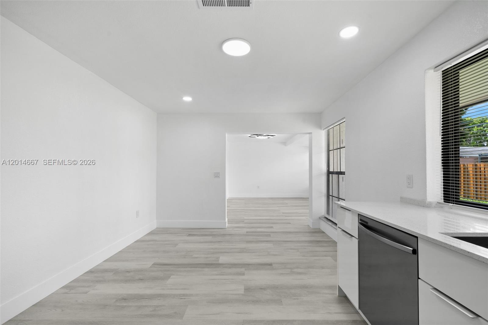SUNRISE GOLF VILLAGE SEC - Residential