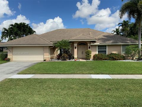 2086 Portland Ave Wellington FL 33414