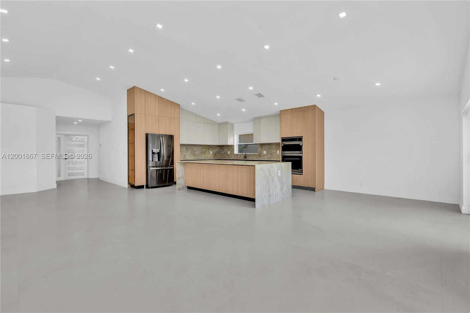 BANYAN OAKRIDGE PLAT - Residential Lease