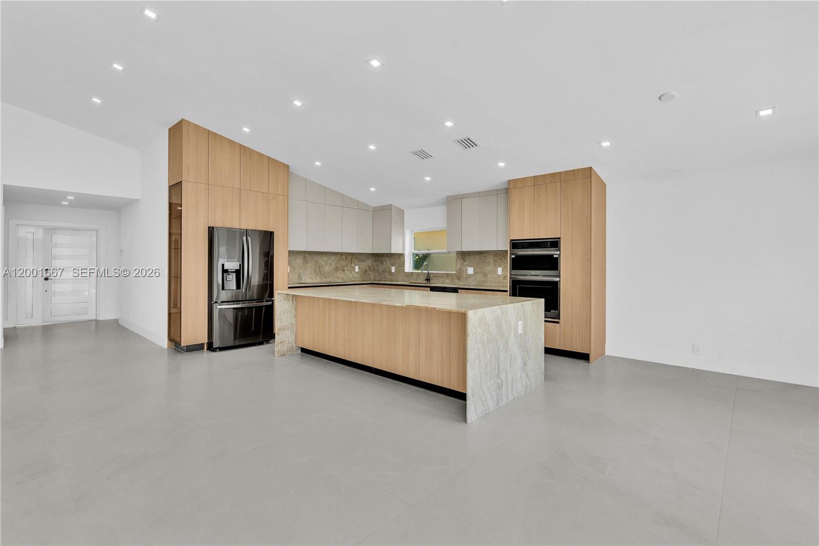 BANYAN OAKRIDGE PLAT - Residential Lease