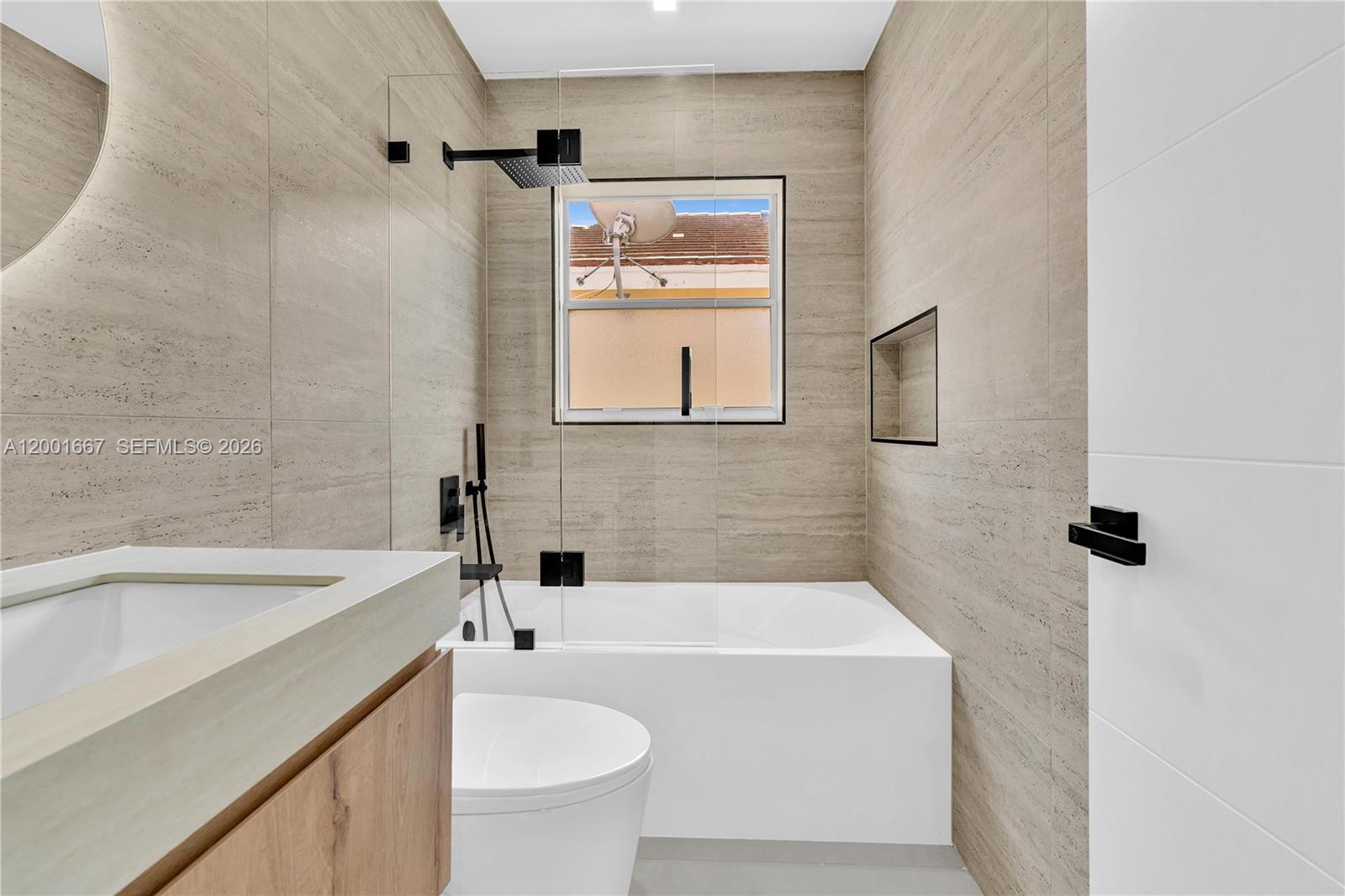 BANYAN OAKRIDGE PLAT - Residential Lease