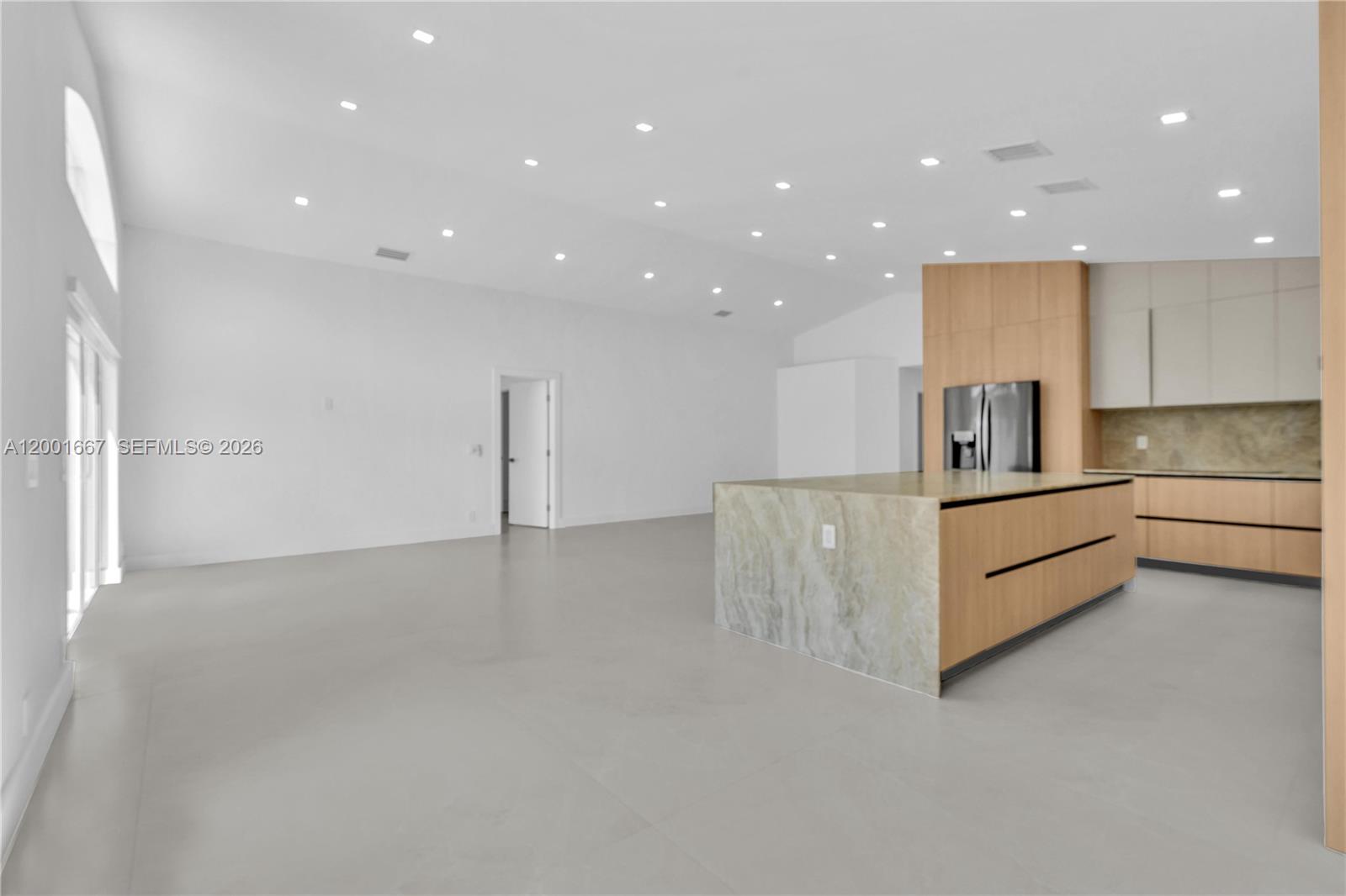 BANYAN OAKRIDGE PLAT - Residential Lease