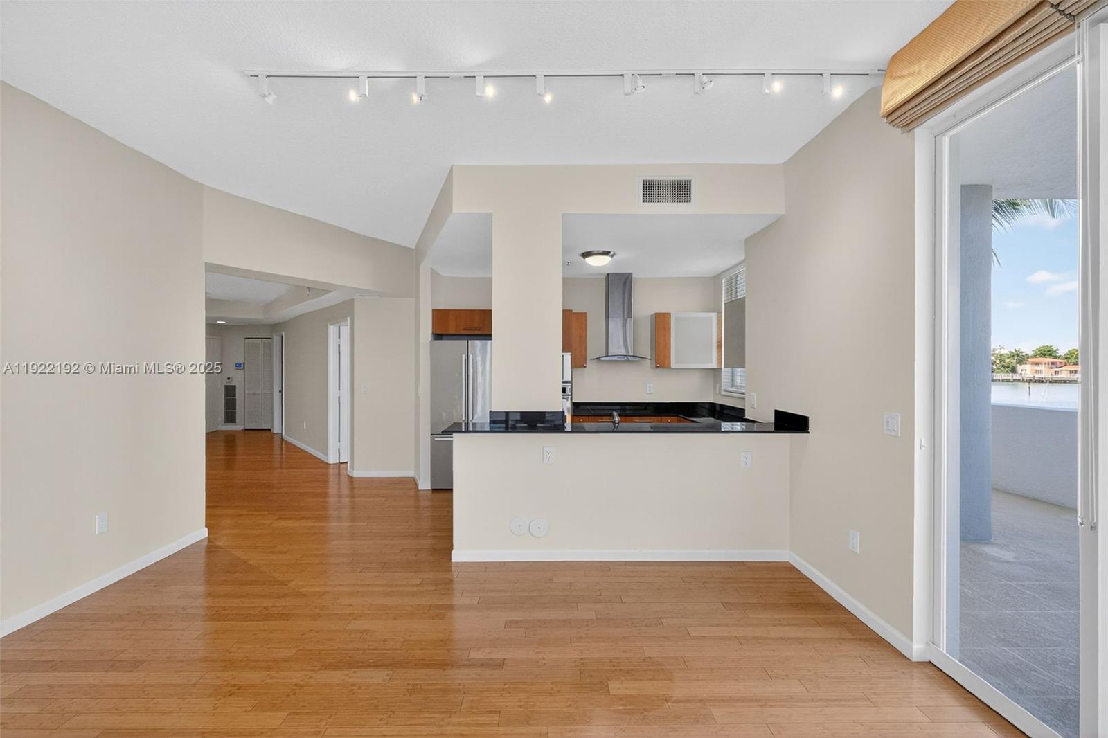 NAUTICA CONDO - Residential