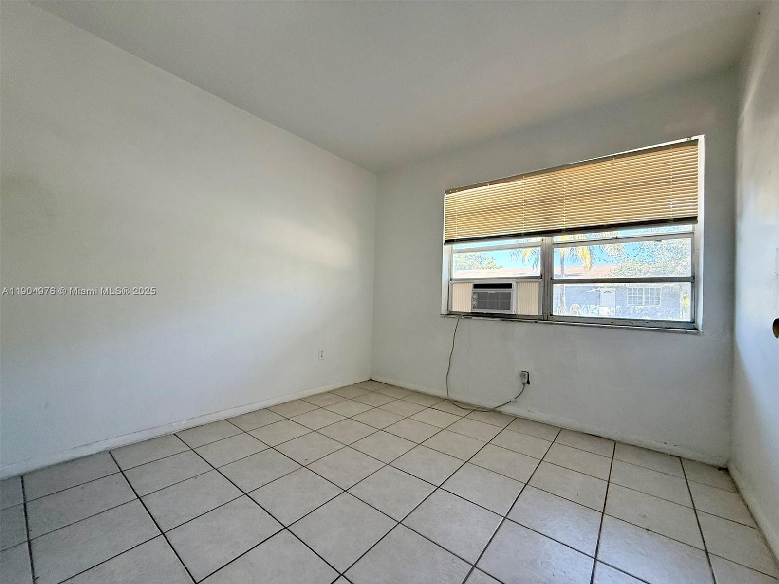 ROCK HILL SEC - Residential Lease