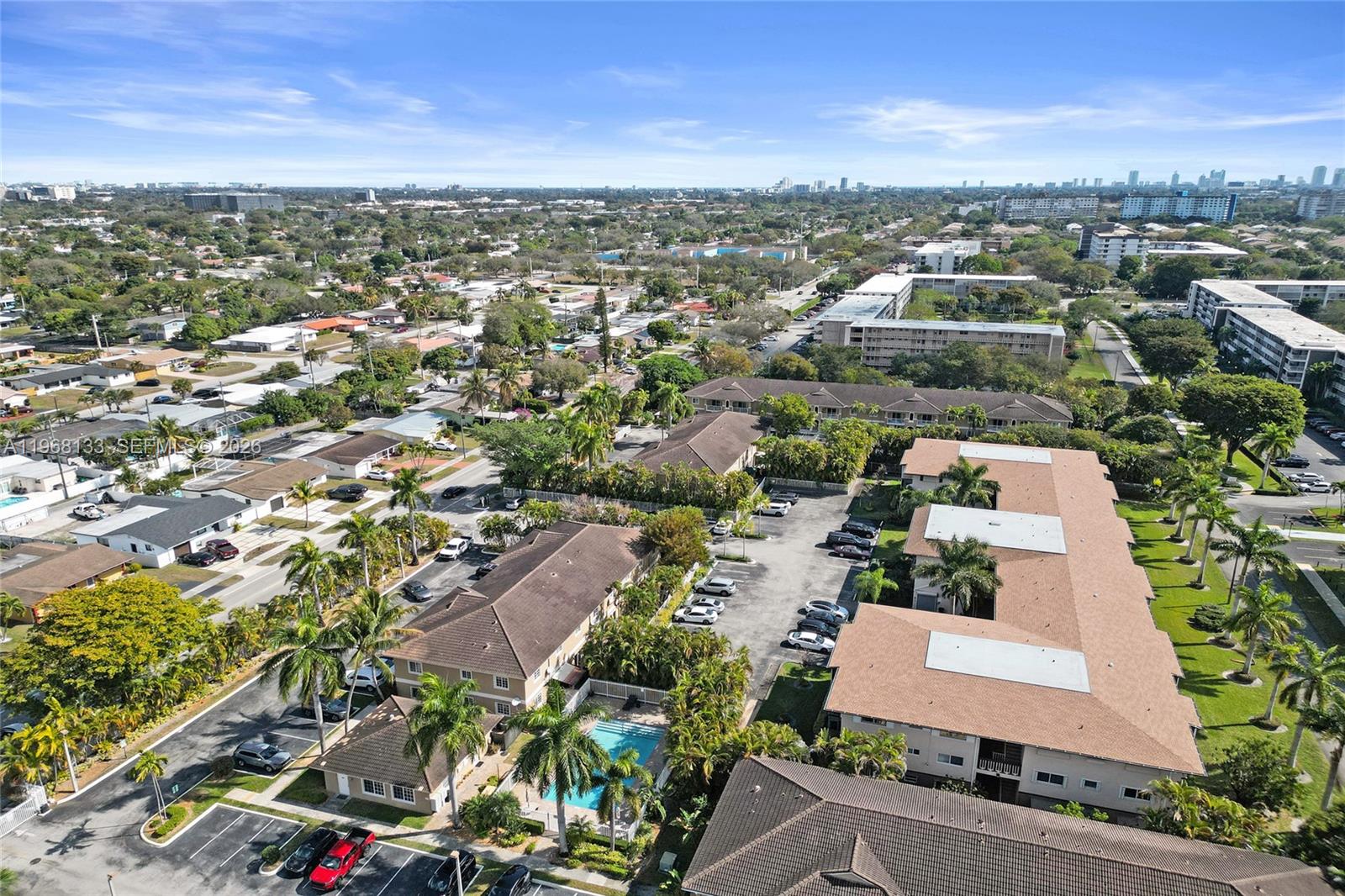 WASHINGTON PALMS CONDO - Residential