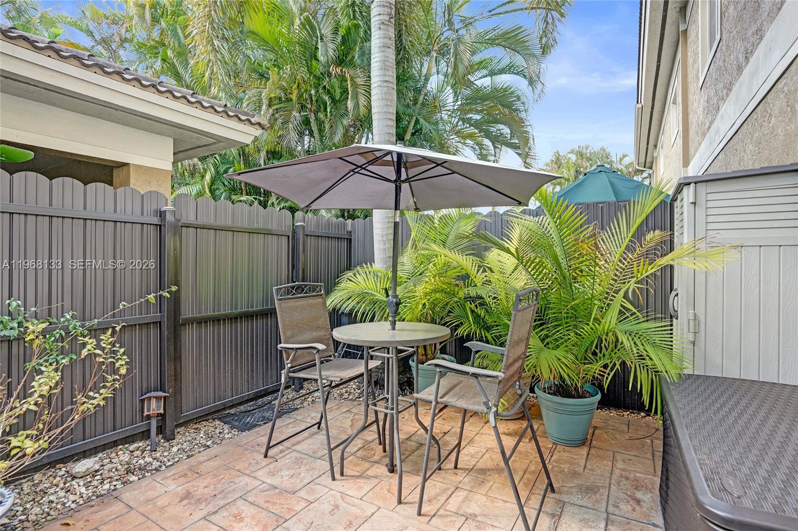 WASHINGTON PALMS CONDO - Residential