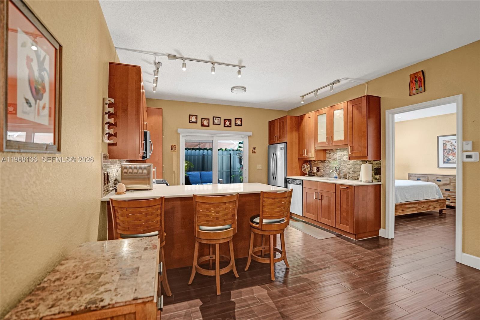 WASHINGTON PALMS CONDO - Residential