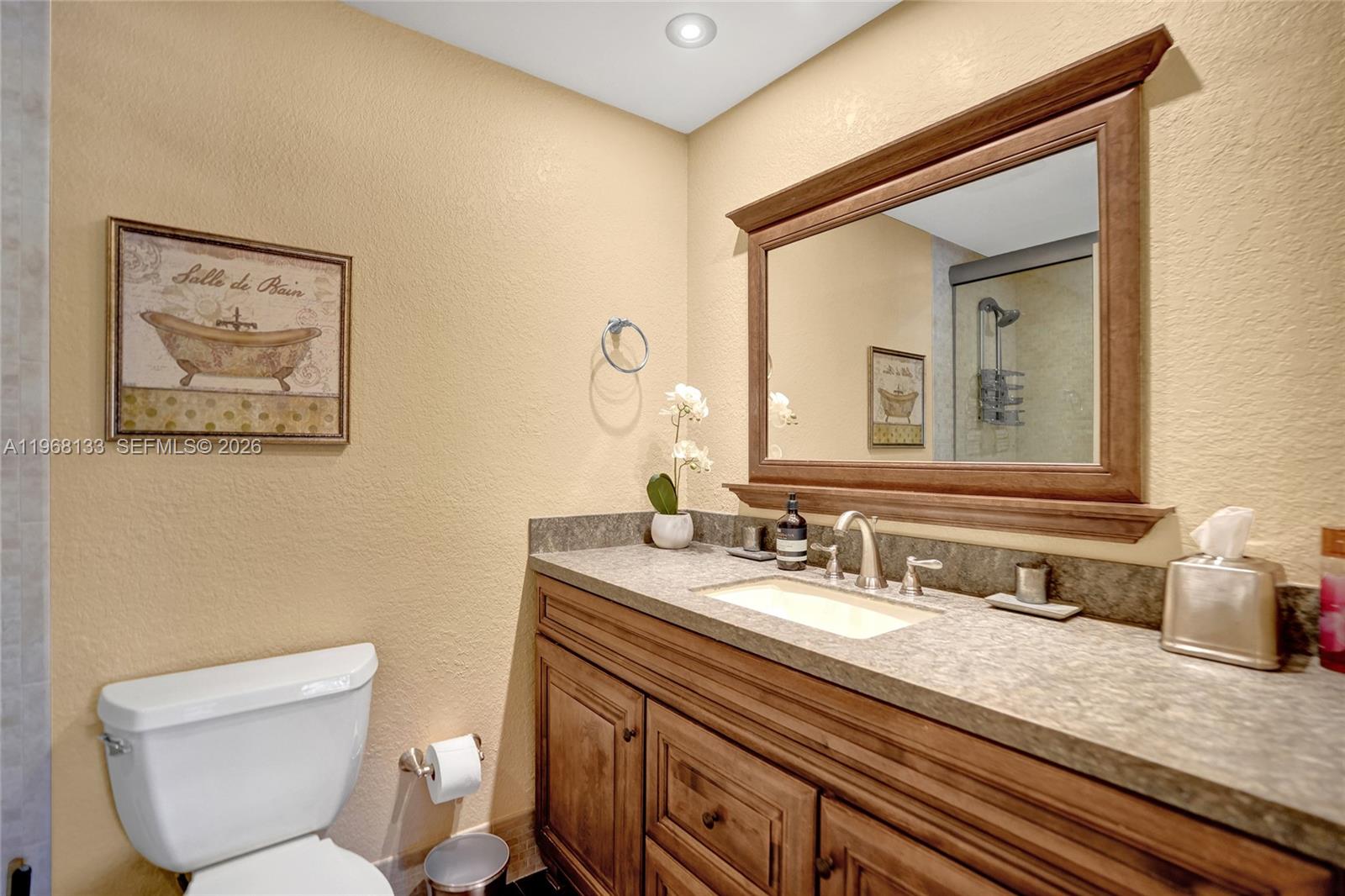 WASHINGTON PALMS CONDO - Residential