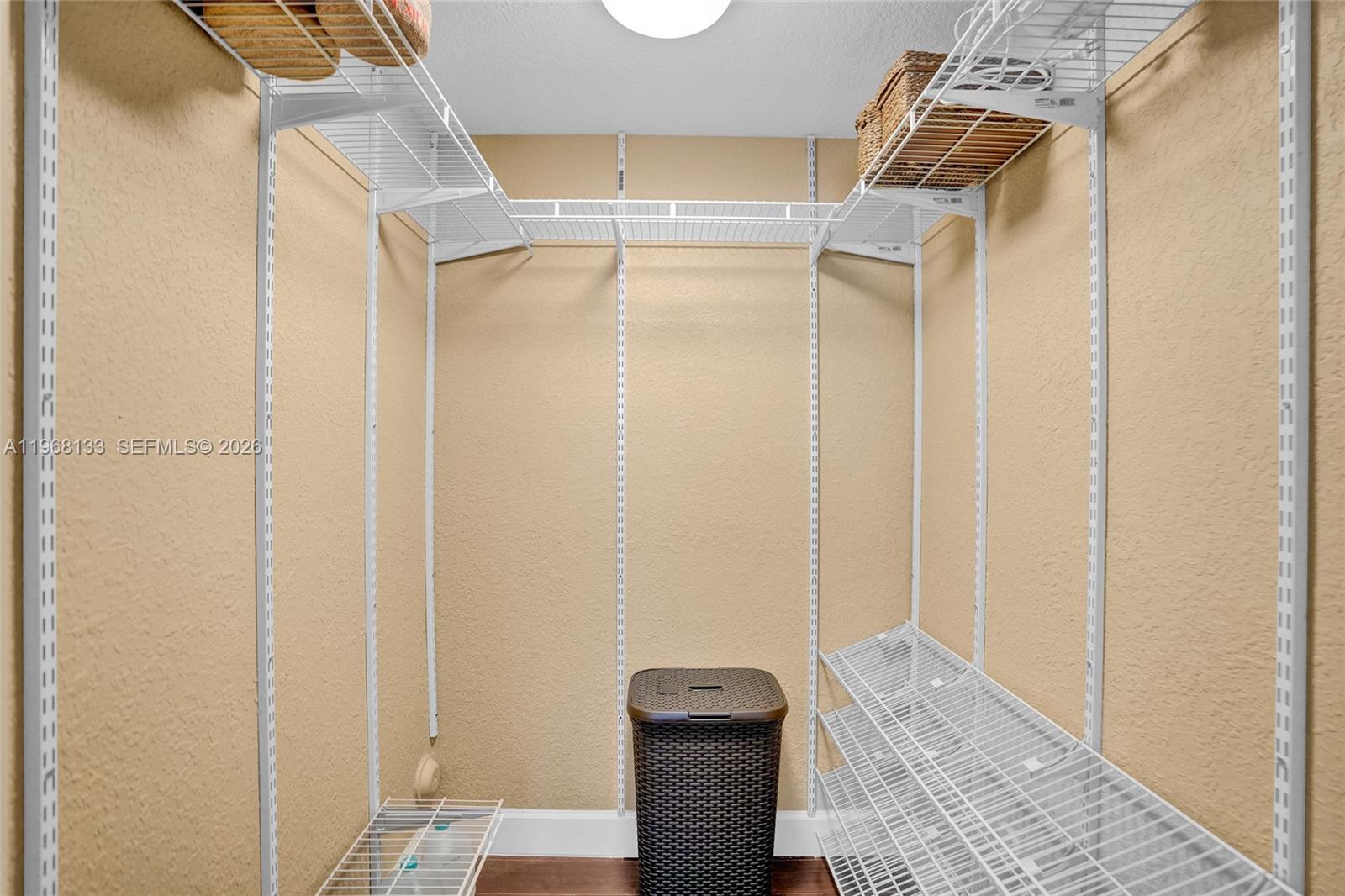 WASHINGTON PALMS CONDO - Residential