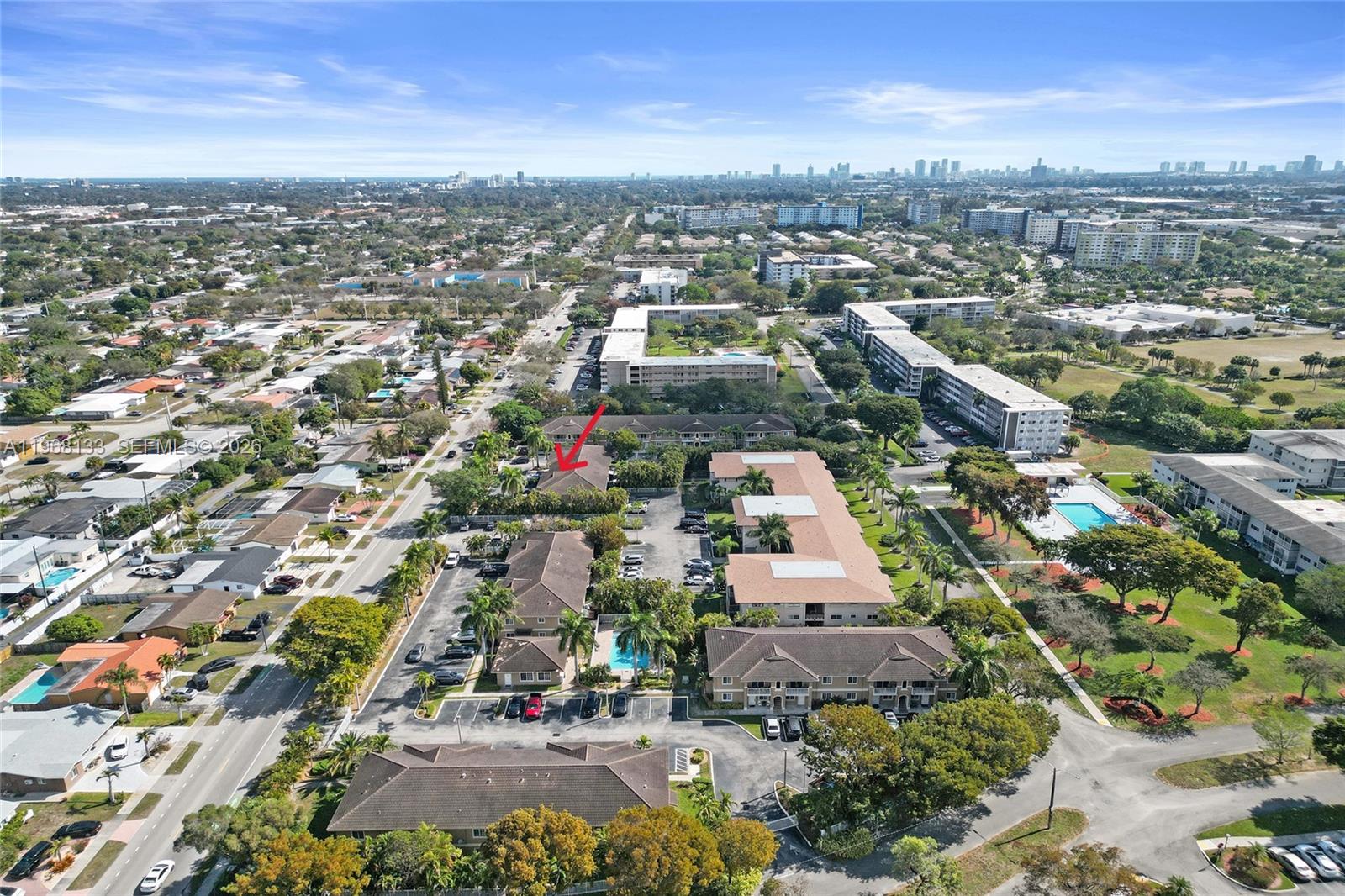 WASHINGTON PALMS CONDO - Residential