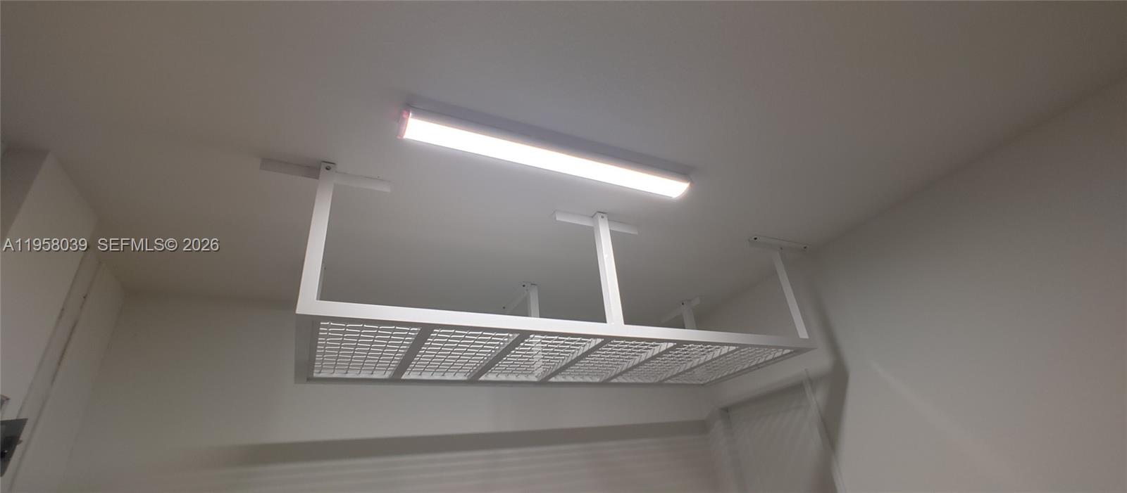 LOS CAYOS - Residential Lease