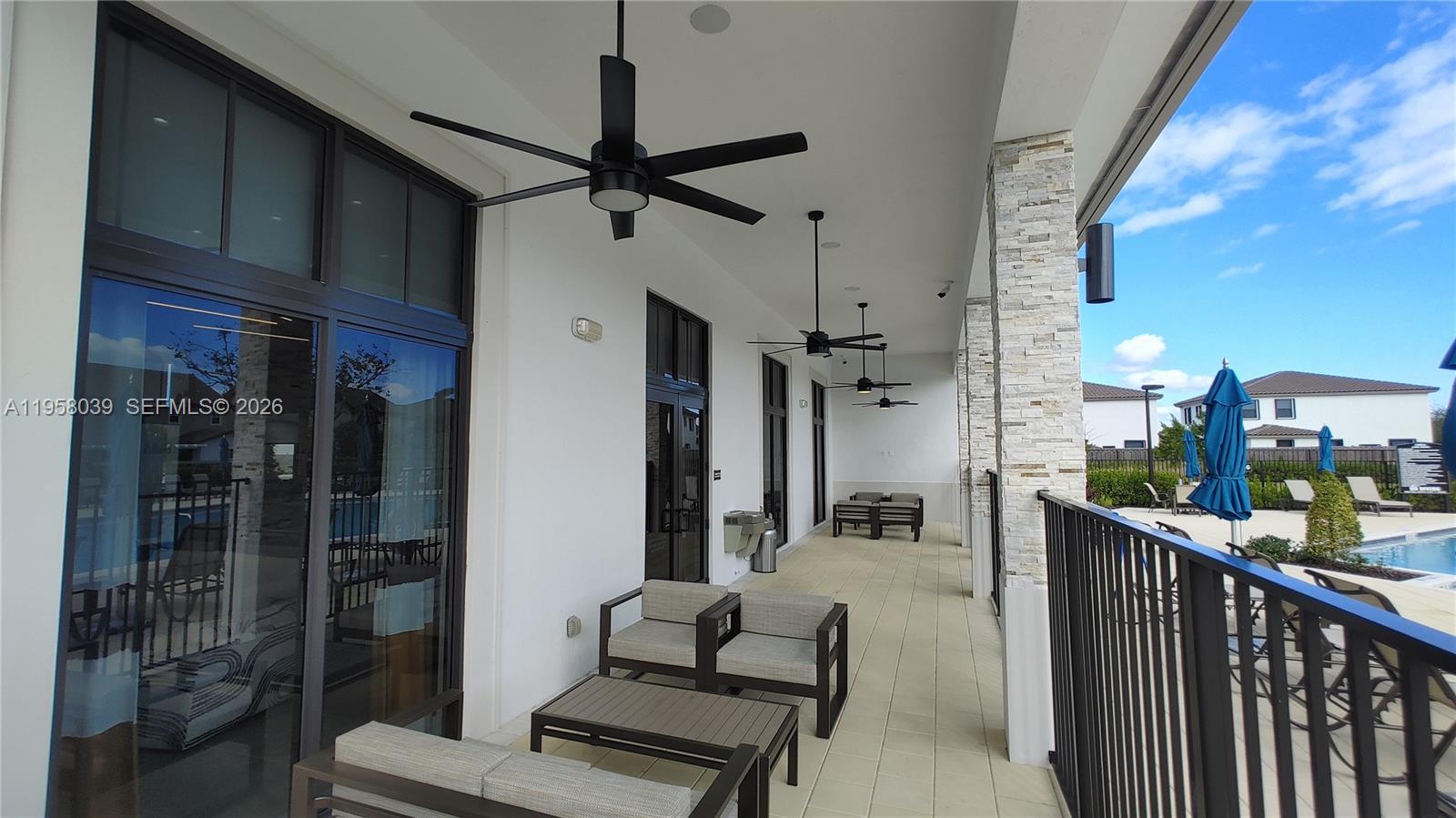 LOS CAYOS - Residential Lease