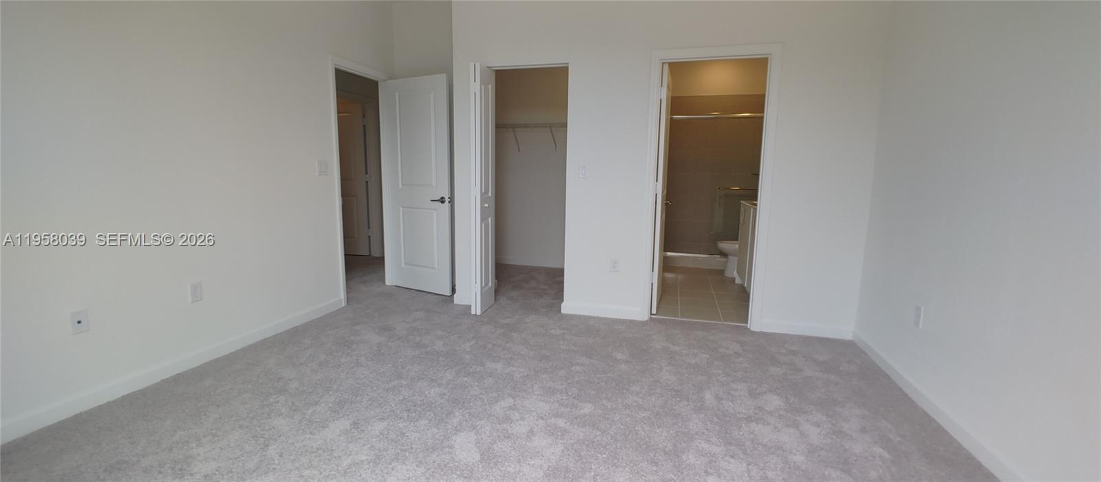 LOS CAYOS - Residential Lease