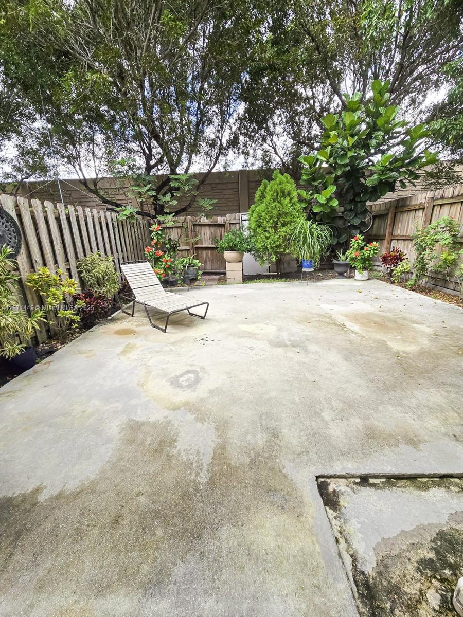 VILLAS AT PORTOFINO EAST - Residential