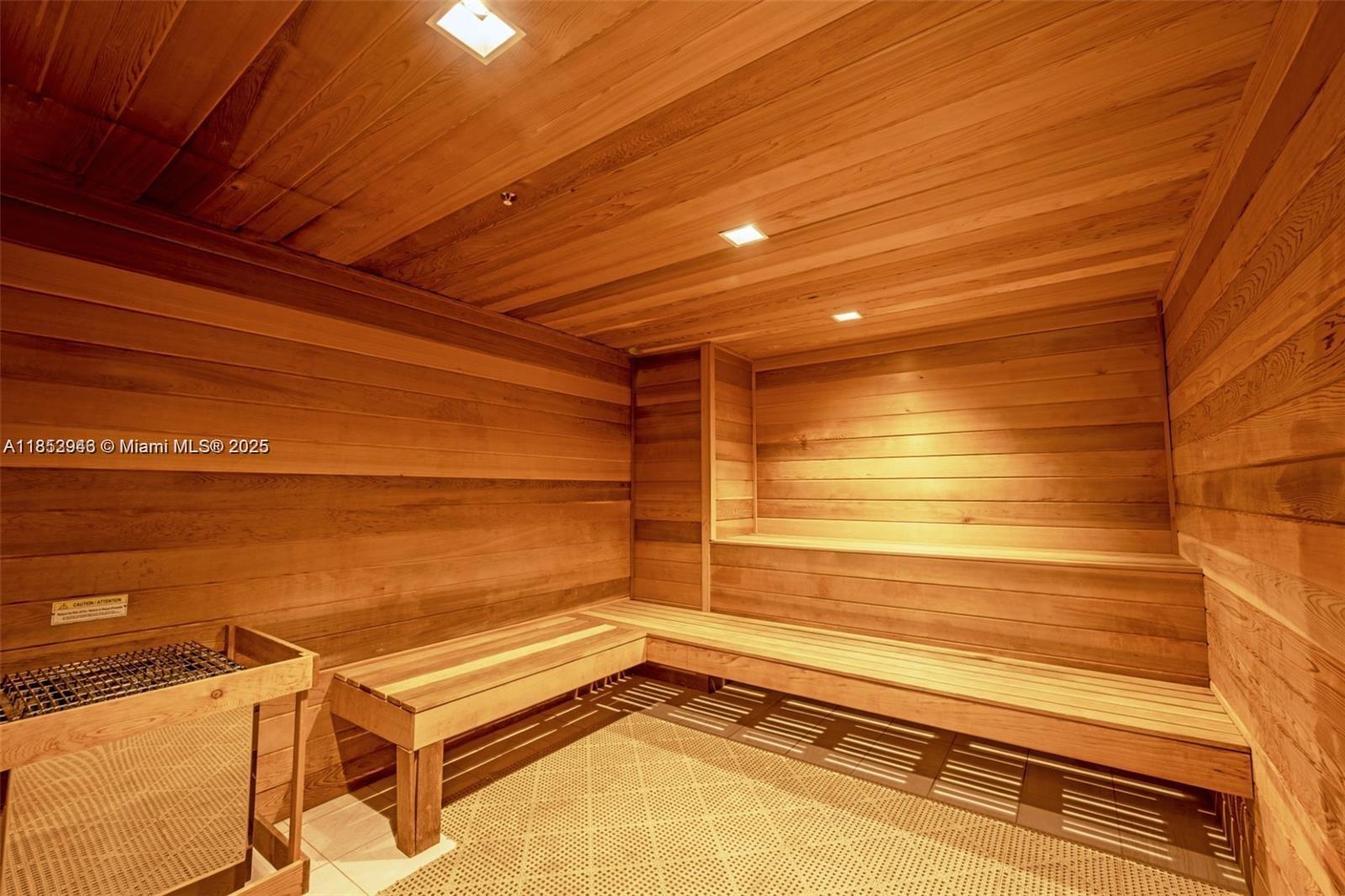 OLYMPUS CONDO PHASE - Residential