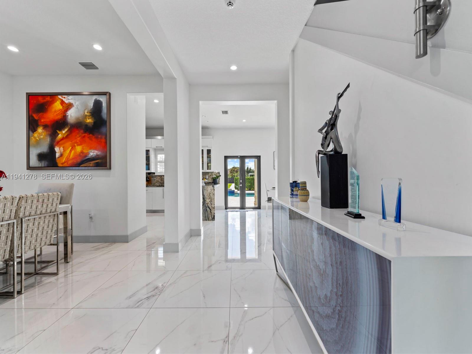 REDLAND ACRES AVOCADO HOM - Residential