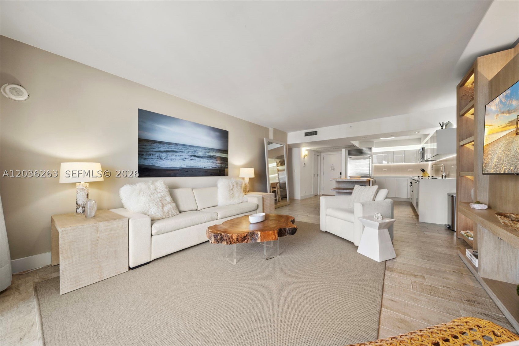 102 24th St 1210