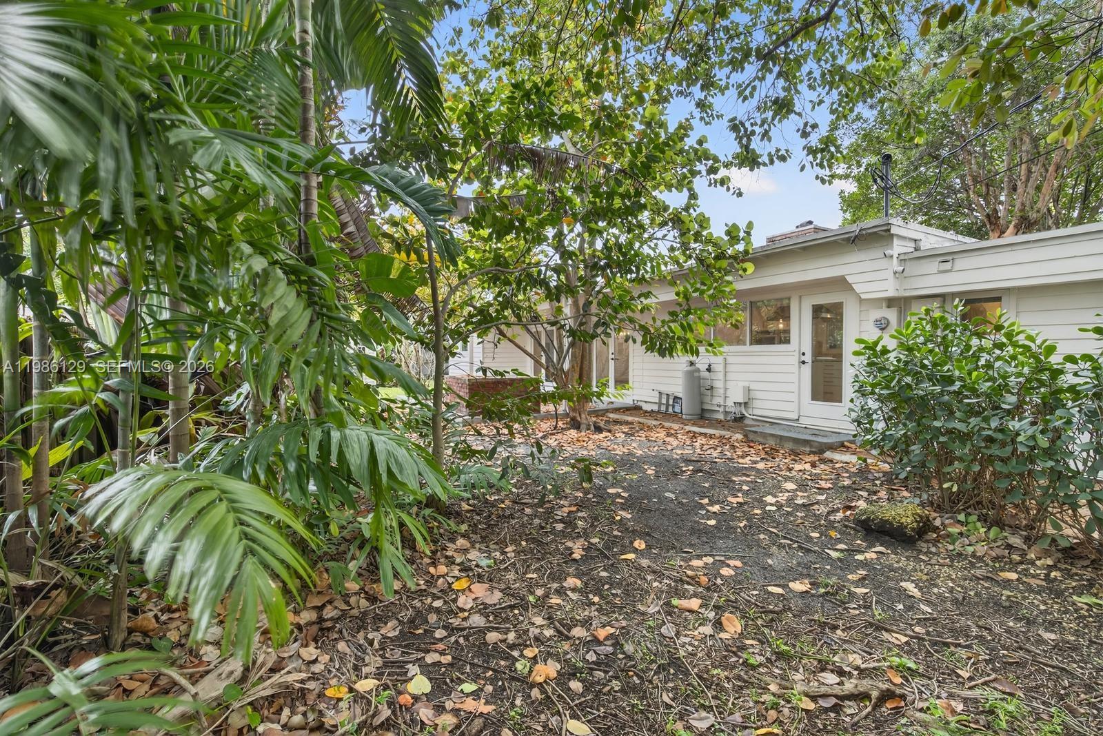 BIRD ROAD ESTATES - Residential