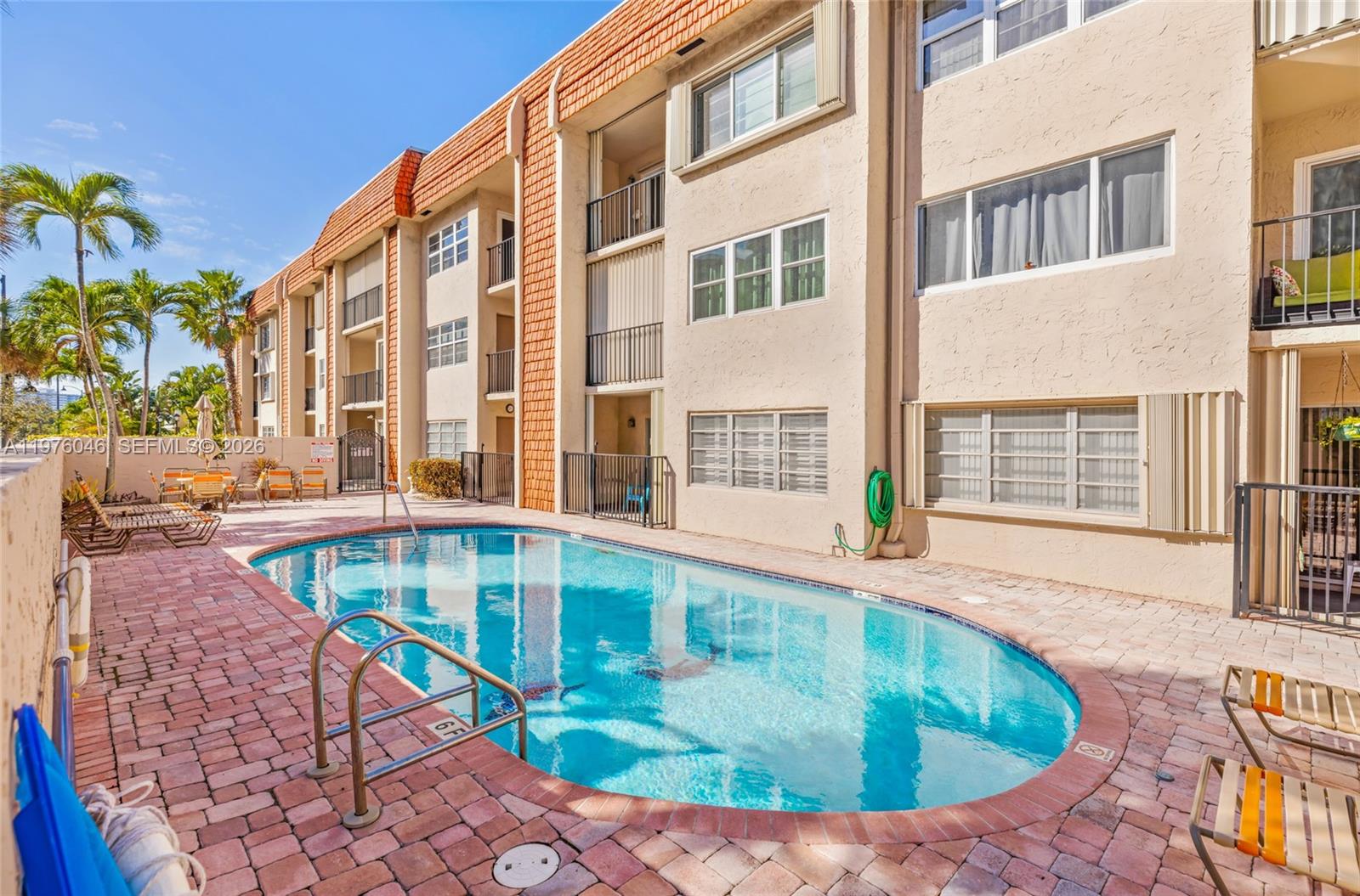 GABLE ARMS CONDO - Residential