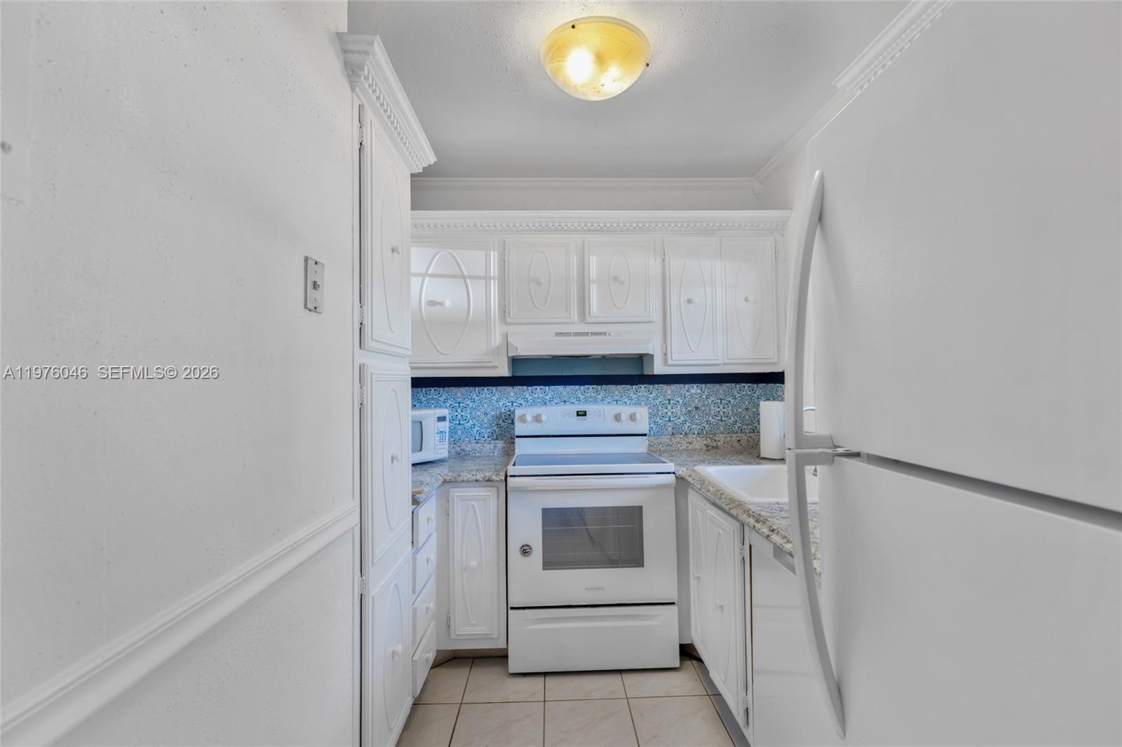 GABLE ARMS CONDO - Residential