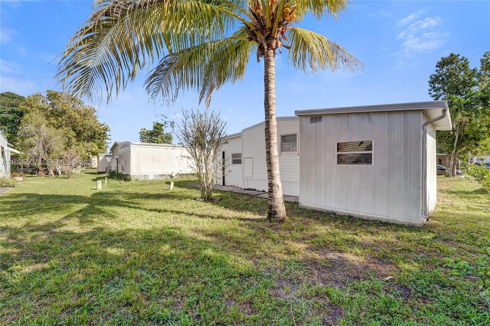 SUNSHINE CITY - Residential