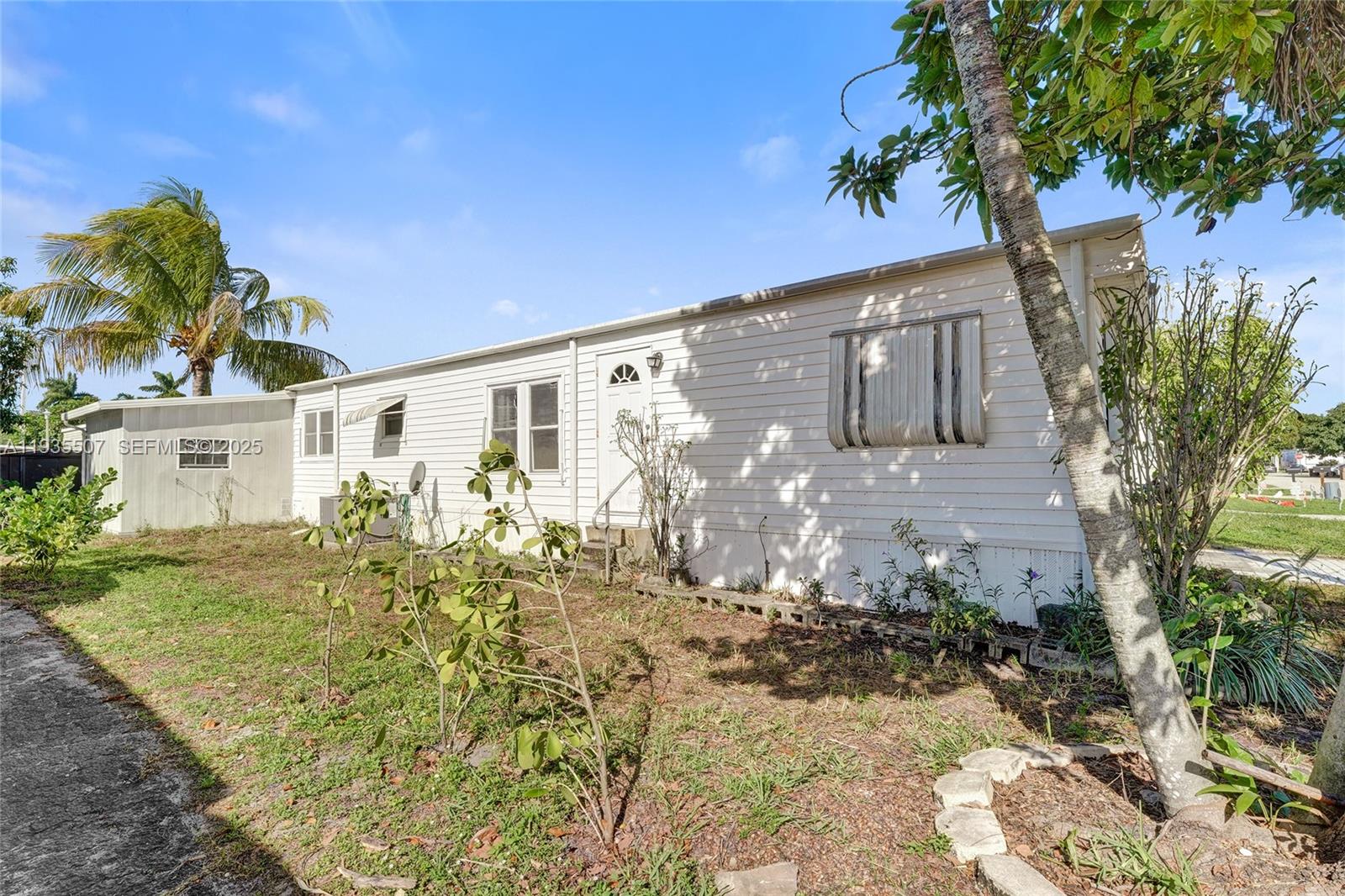 SUNSHINE CITY - Residential