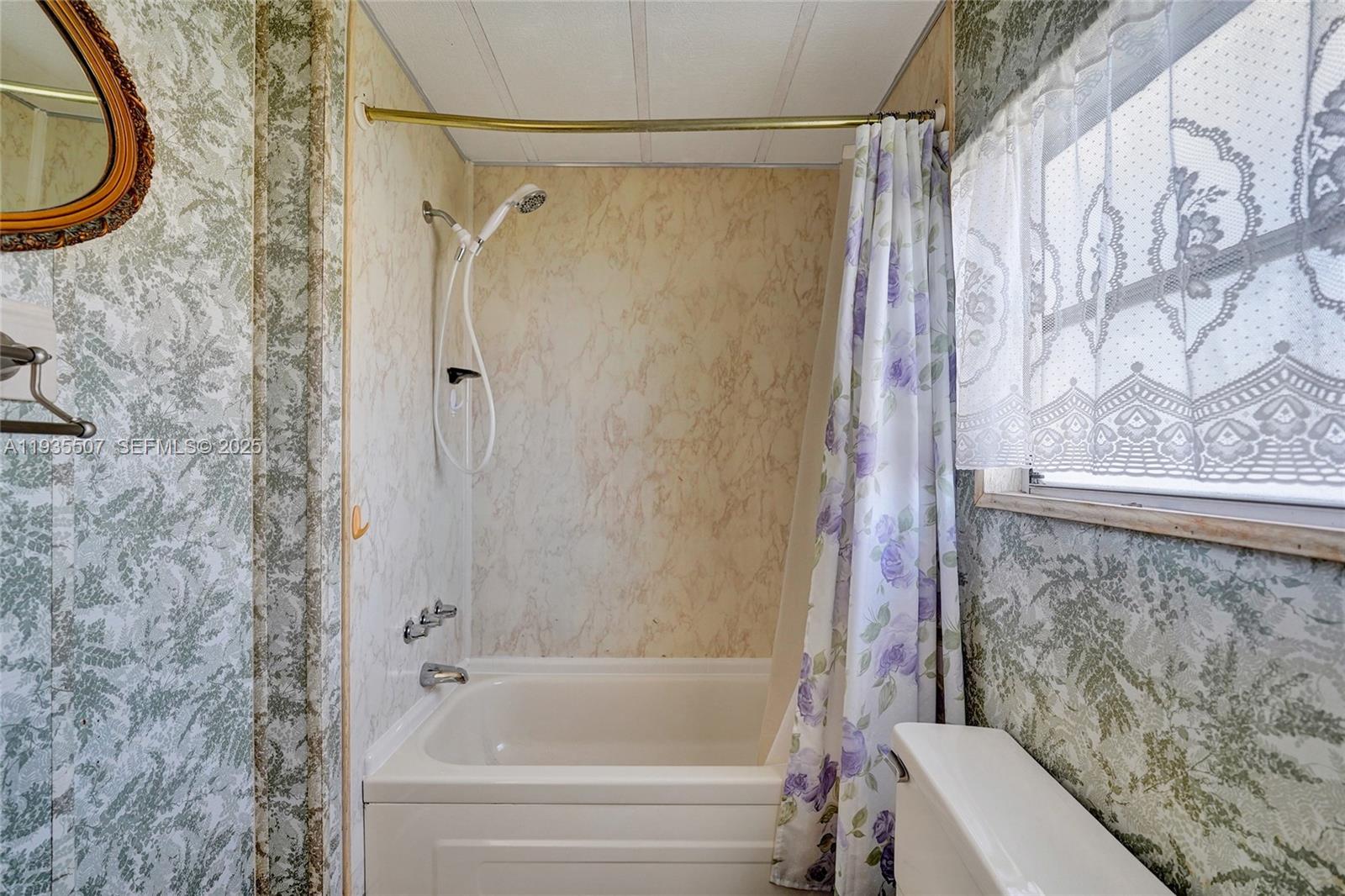 SUNSHINE CITY - Residential