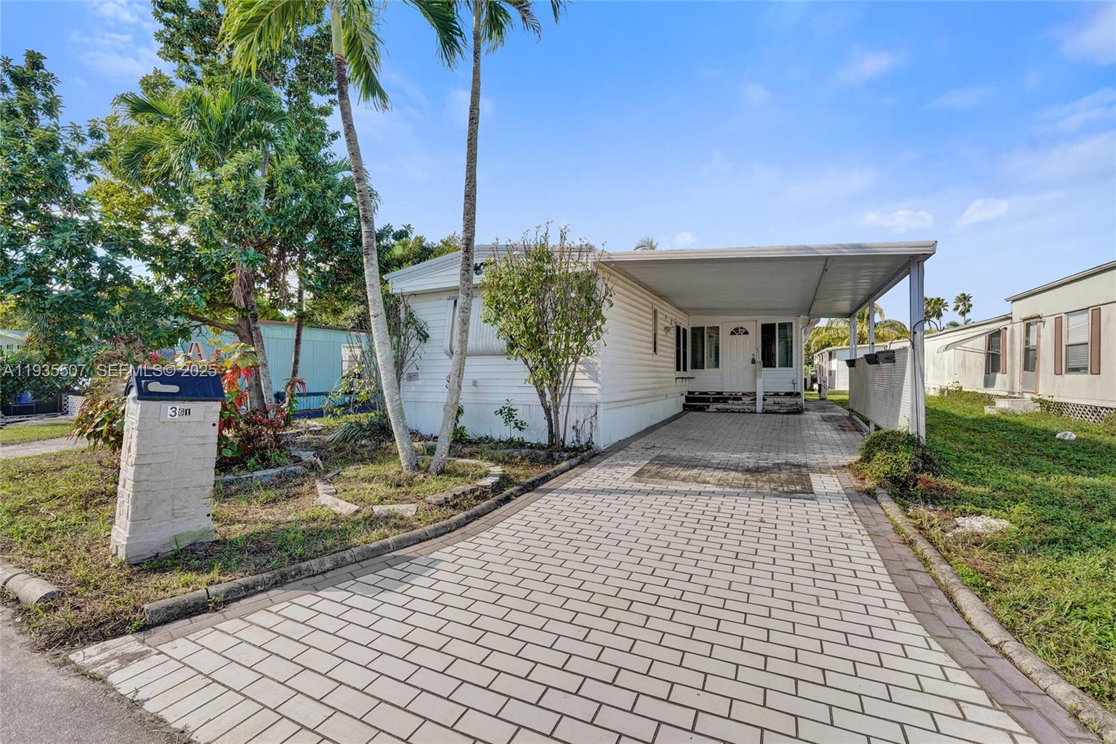 SUNSHINE CITY - Residential