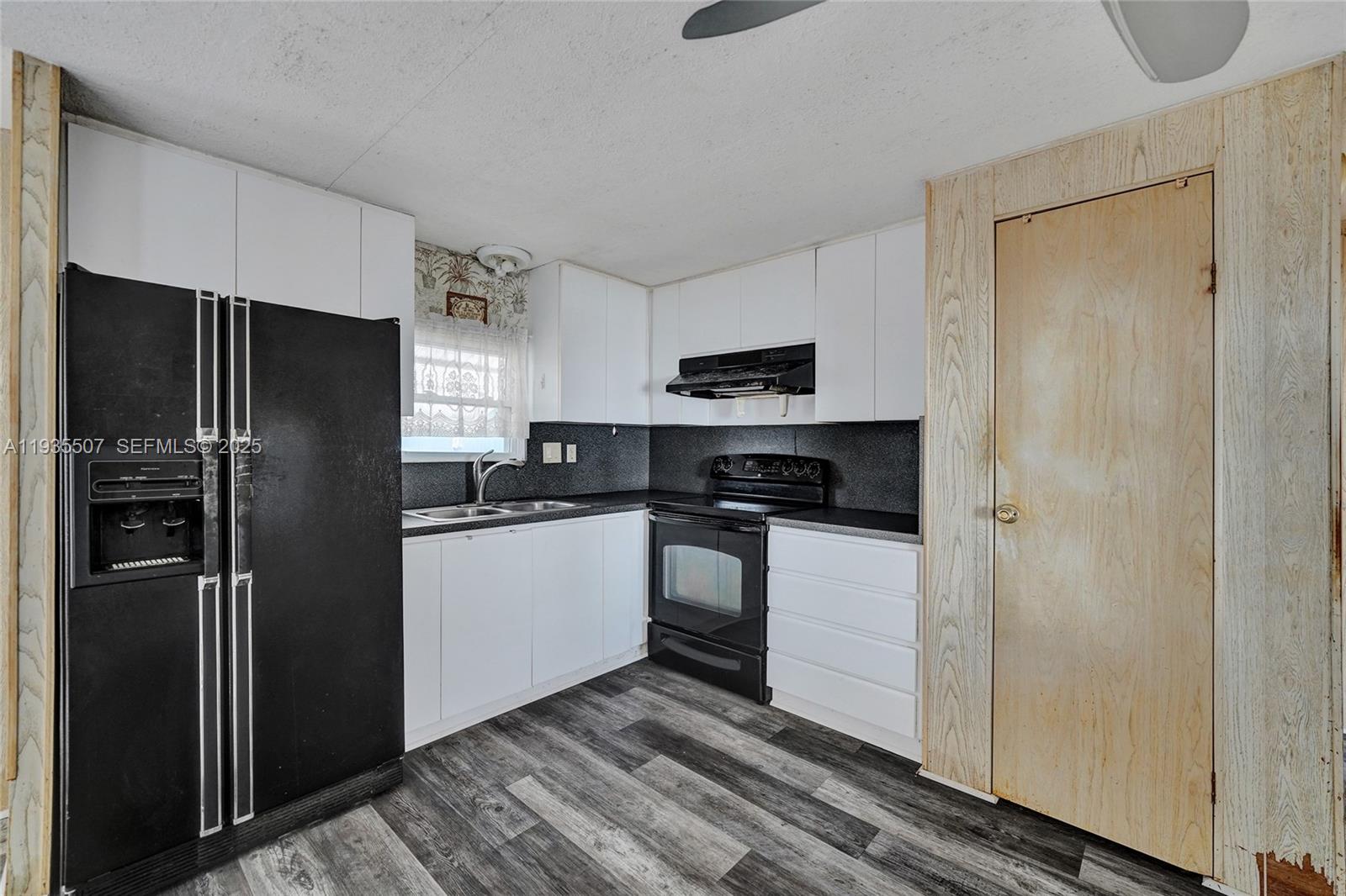 SUNSHINE CITY - Residential