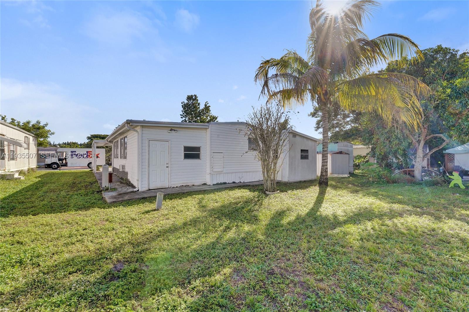 SUNSHINE CITY - Residential